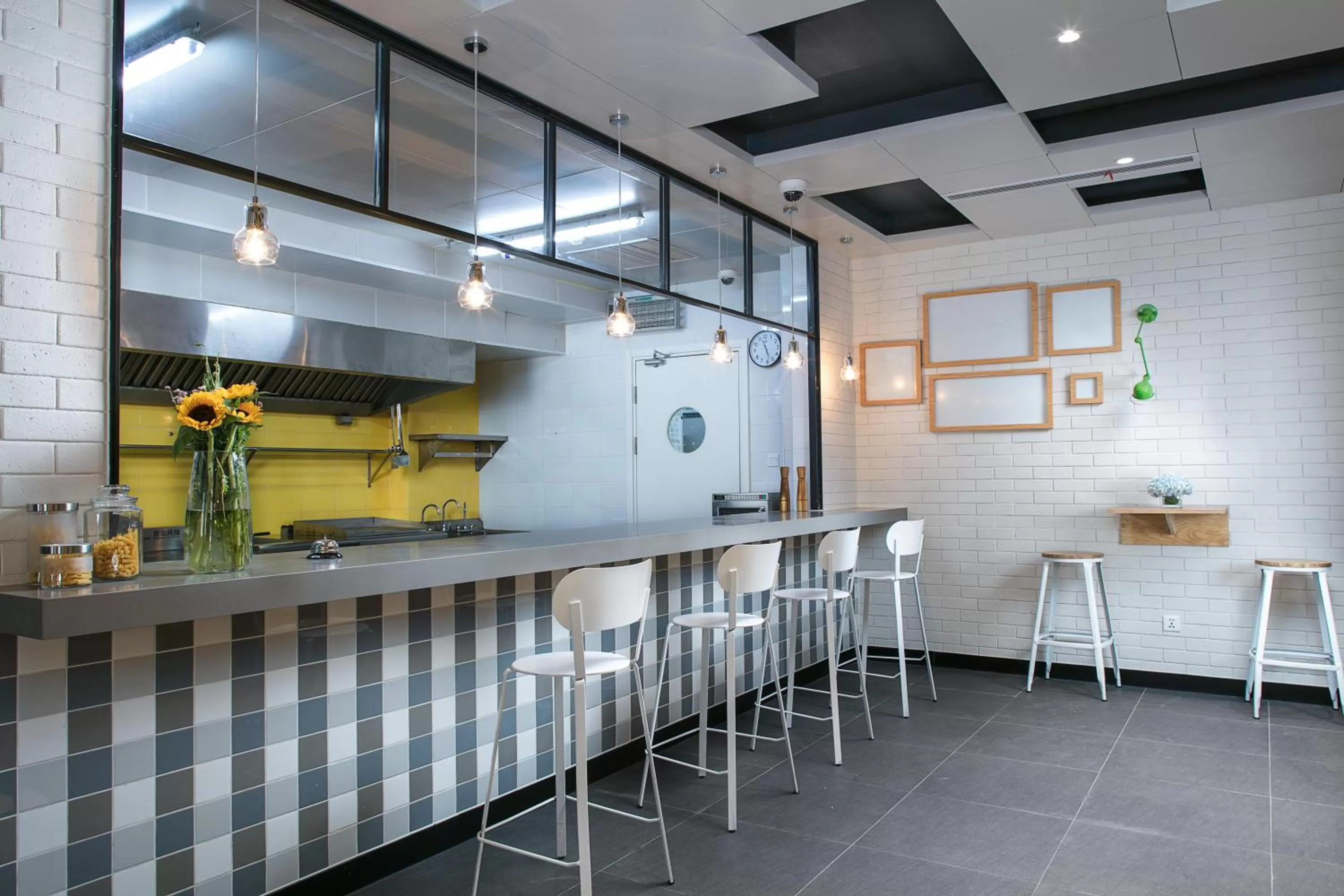 Buffet breakfast in Campanile Hotel - Shanghai Jing'an Temple