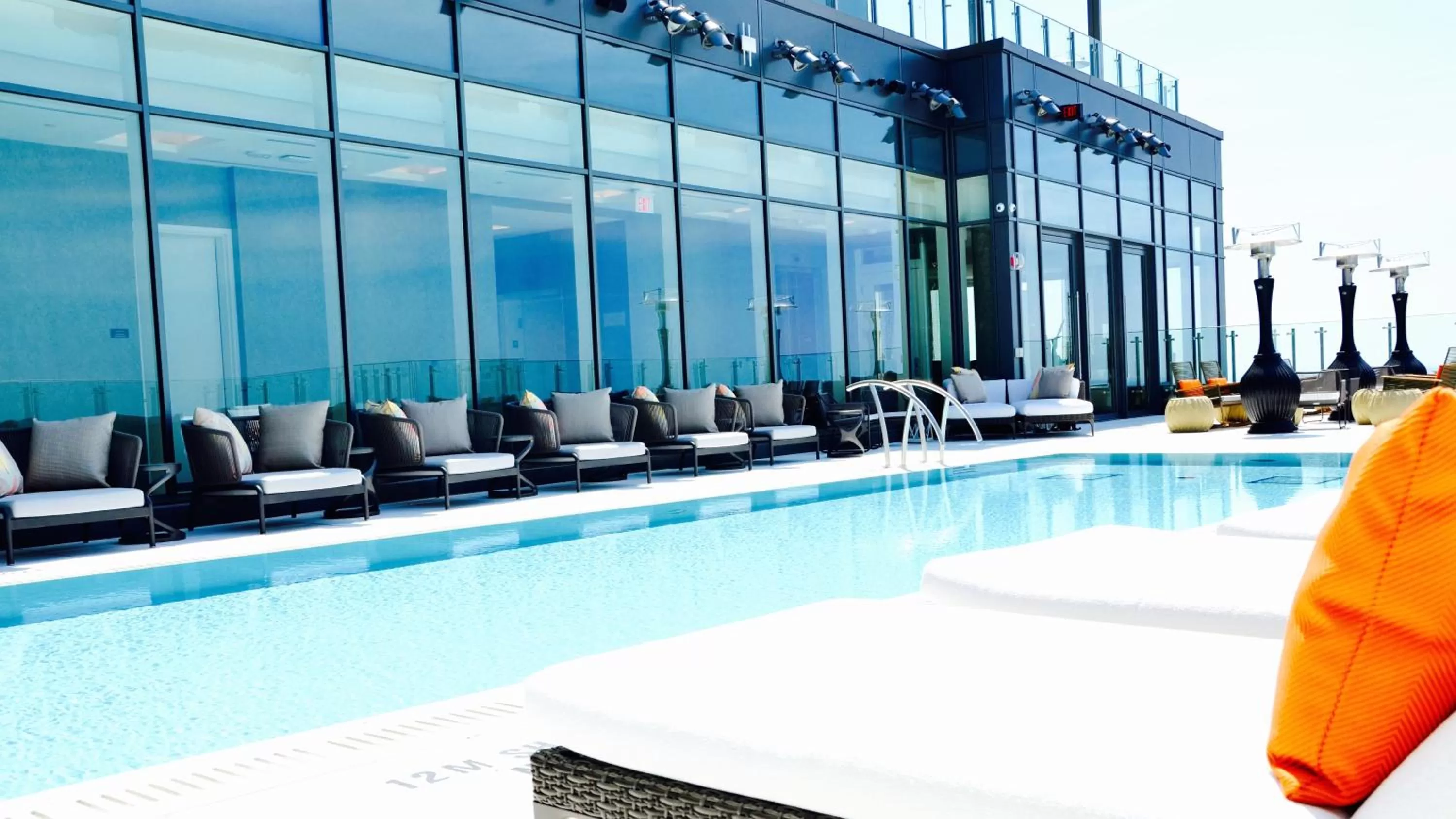 Swimming pool in Hotel X Toronto, a Destination by Hyatt Hotel
