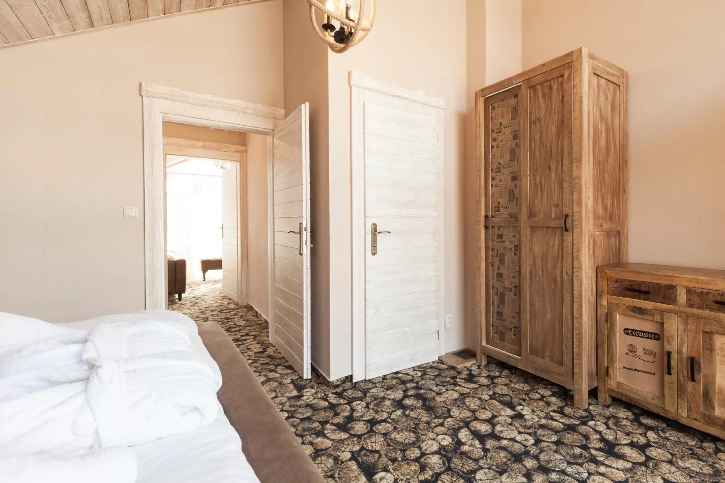 Photo of the whole room, Bed in Chalets CEDER 1