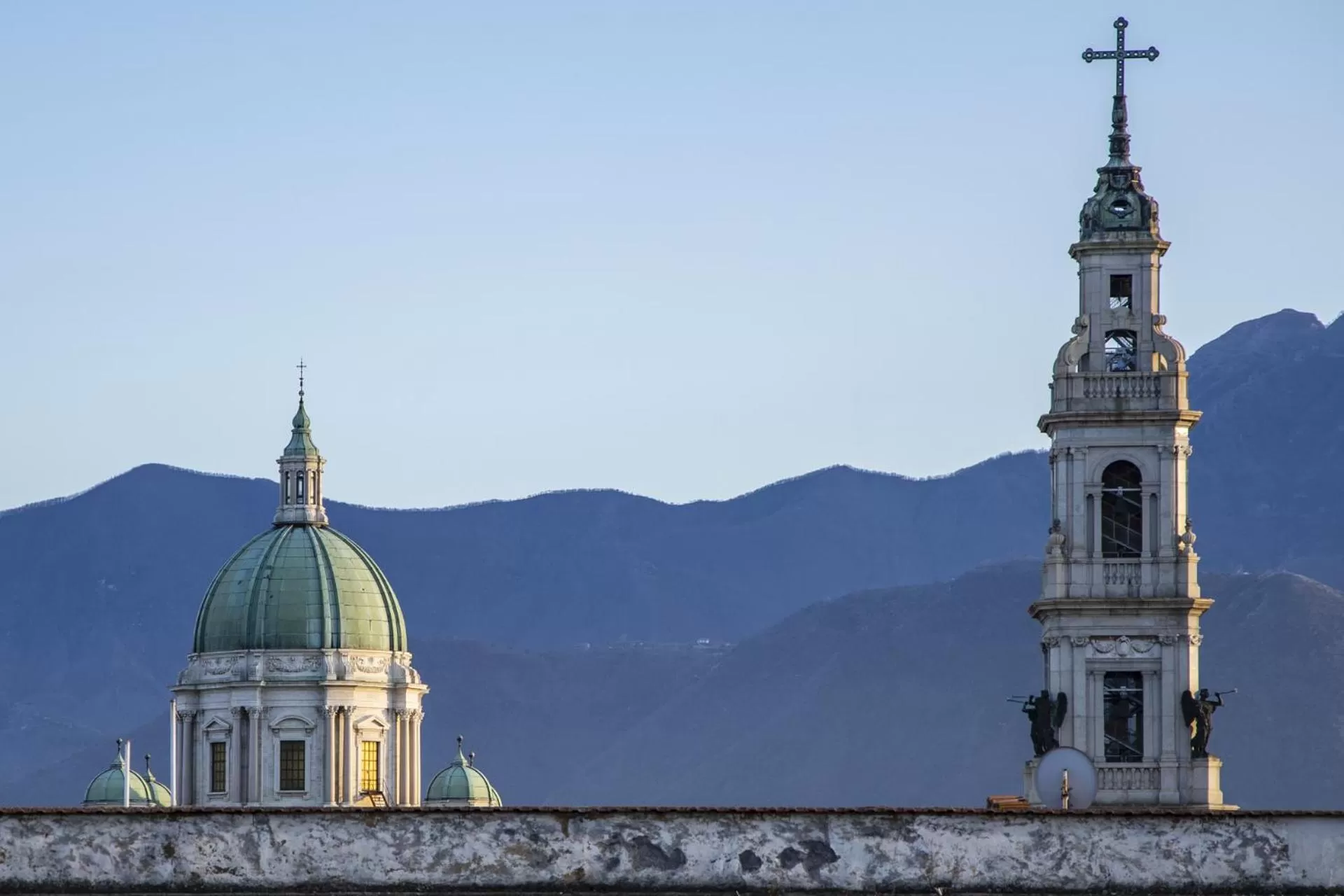 Nearby landmark in Nolana '86