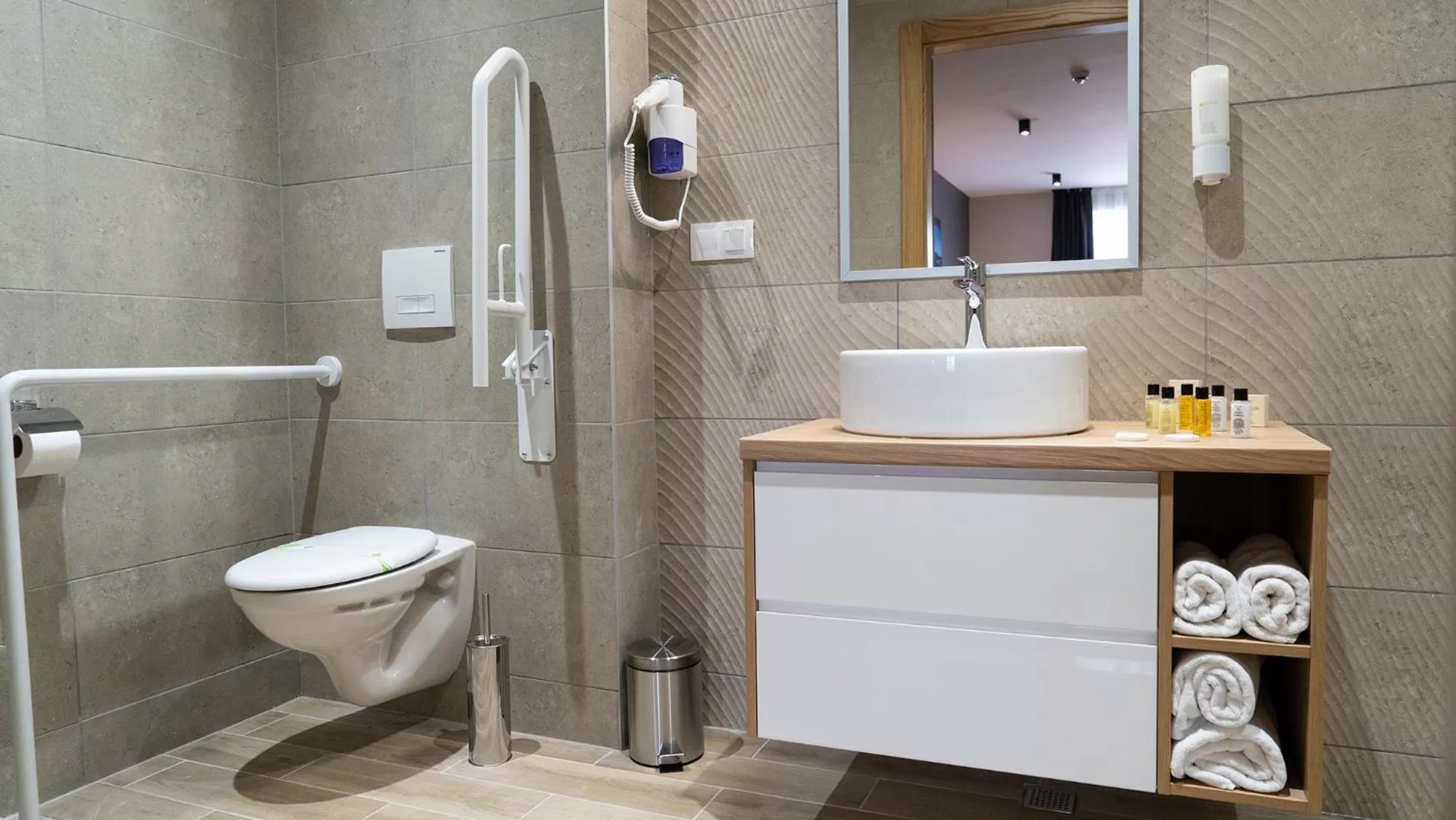 Shower in HA Hotel Mostar