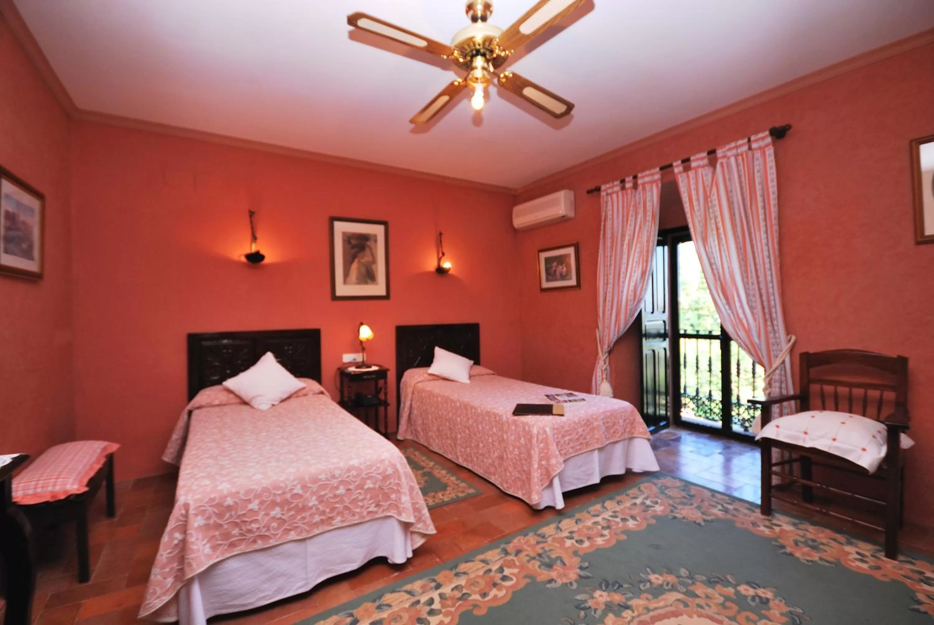 Bed in Hacienda El Santiscal