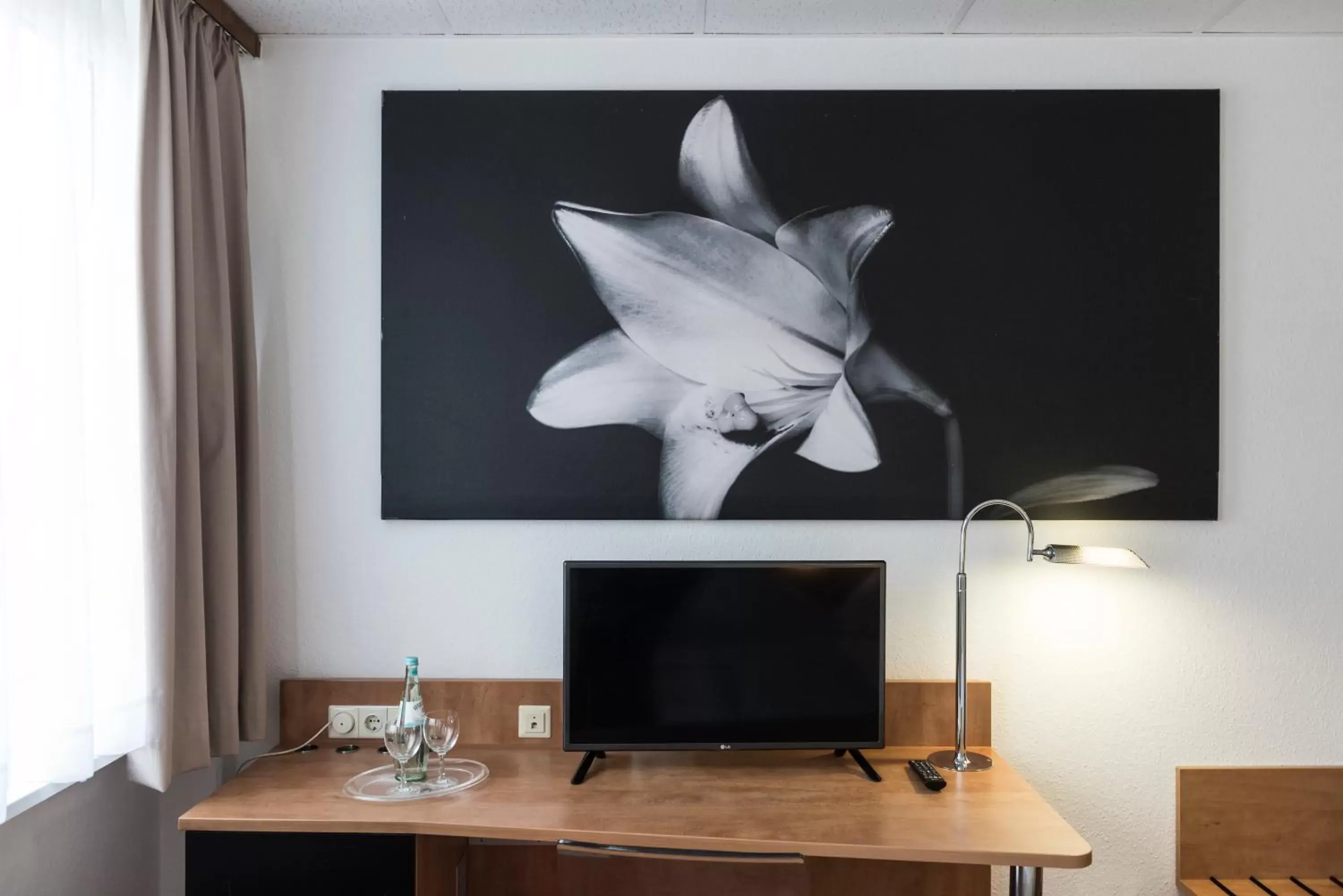 King Suite - Non-Smoking in Days Inn Dortmund West King Suite - Non-Smoking in Days Inn Dortmund West