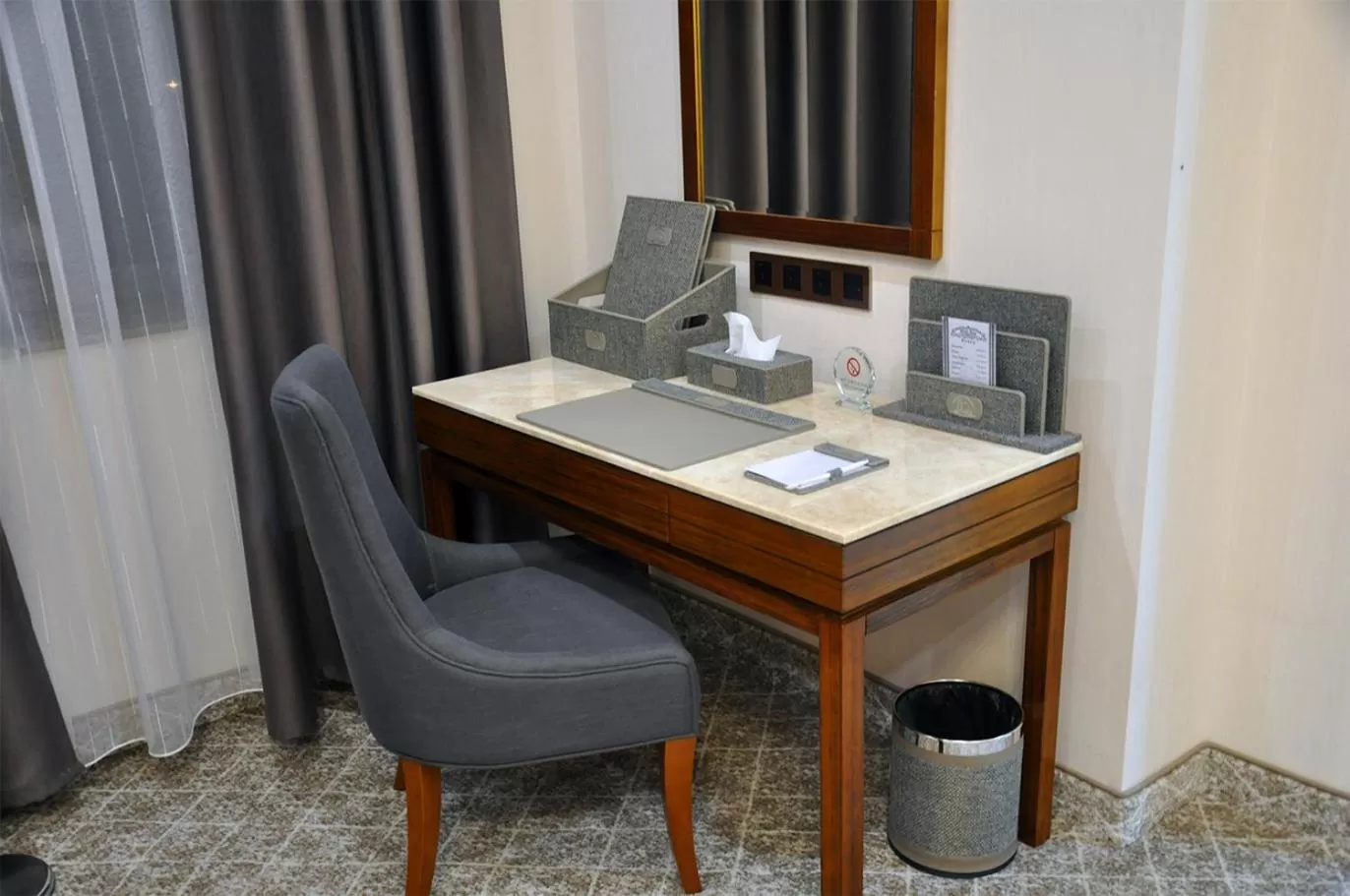 Parliament Palace Hotel