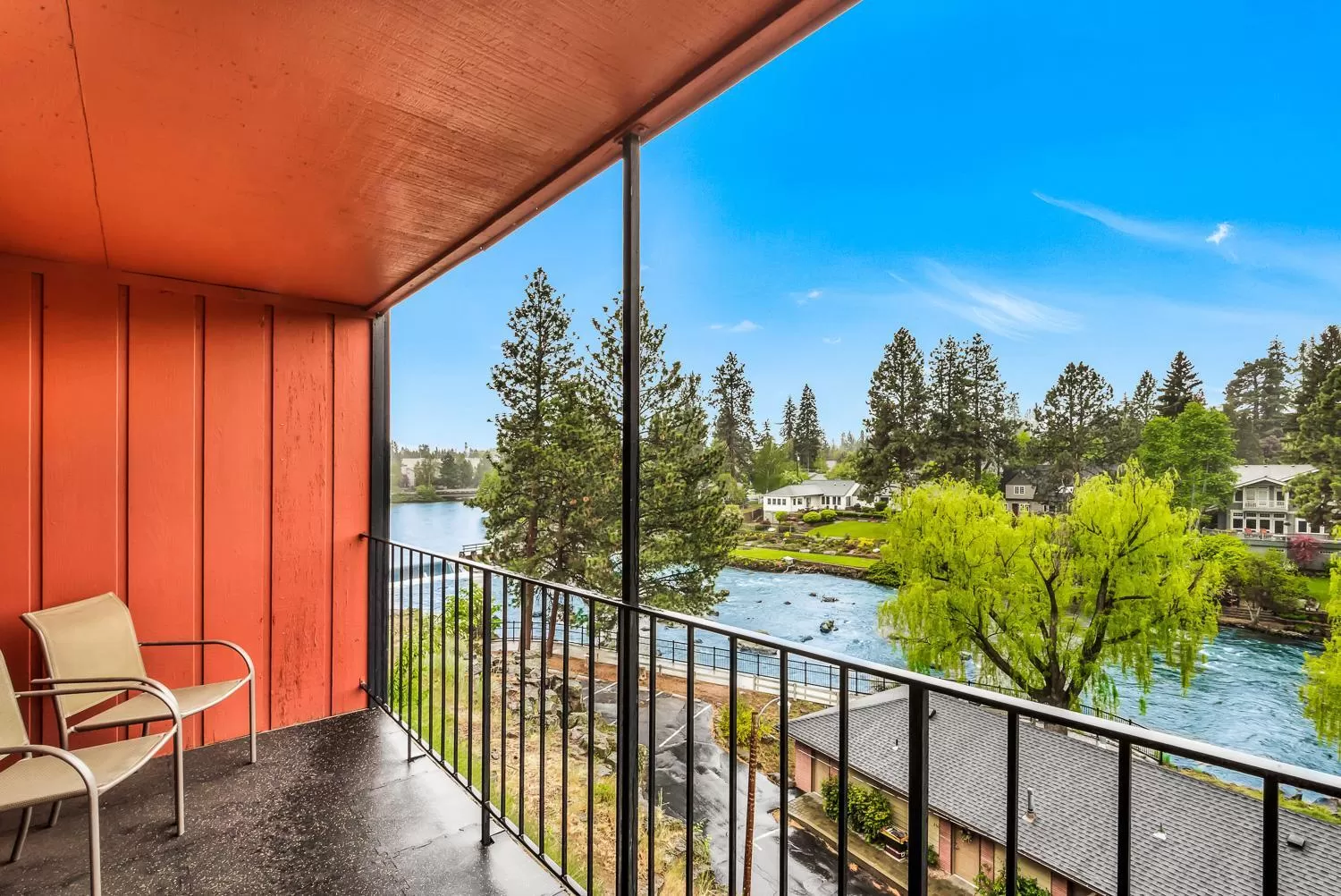 River view in Bend Riverside Condos