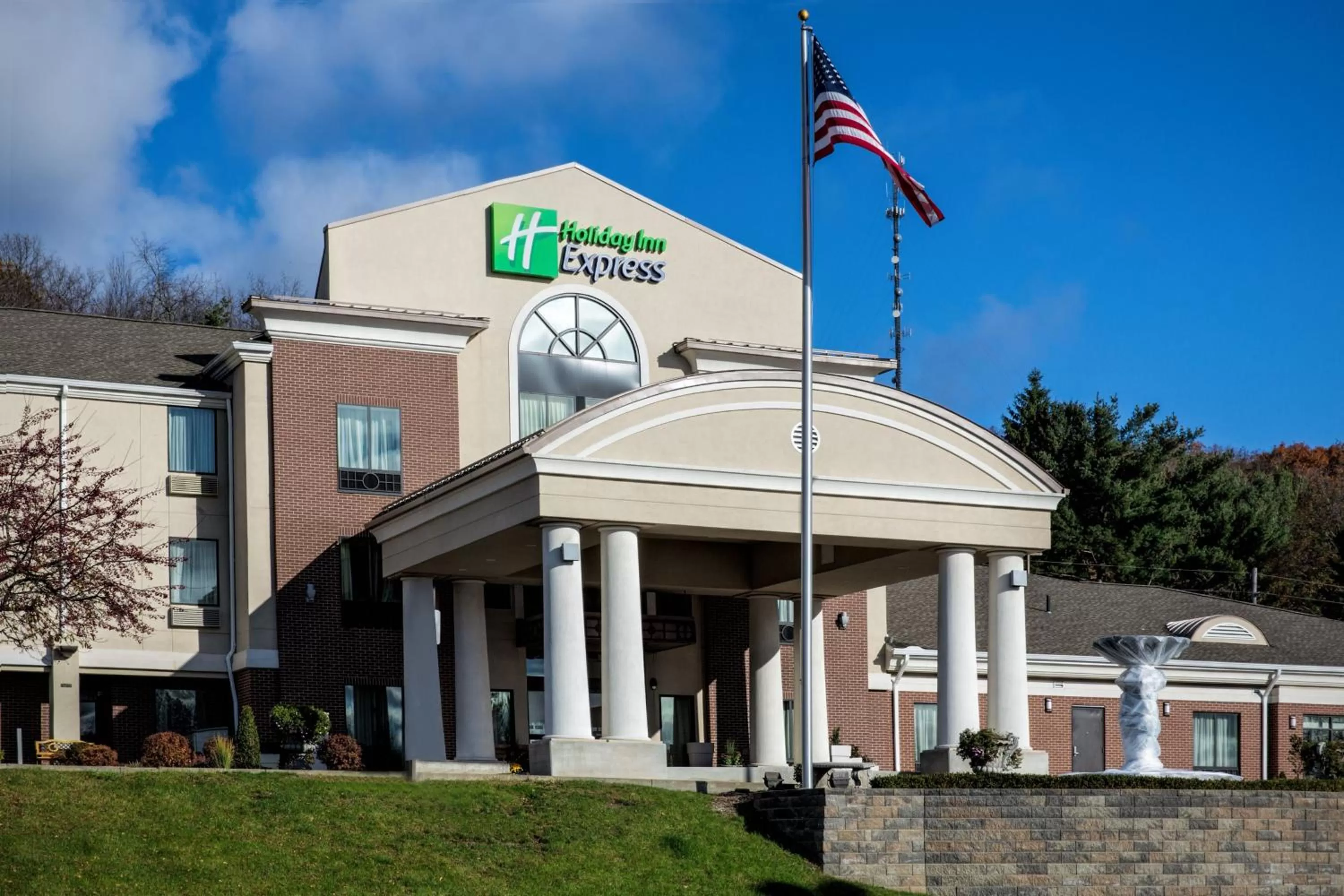 Holiday Inn Express Meadville (I-79 Exit 147a) by IHG