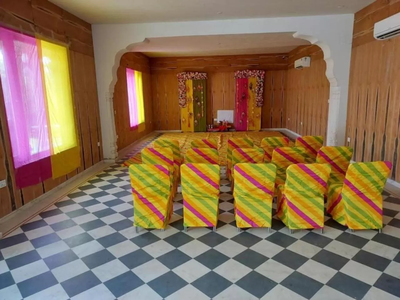 Property building, Bed in Rajasthan Palace - A Heritage Boutique Hotel in Jaipur