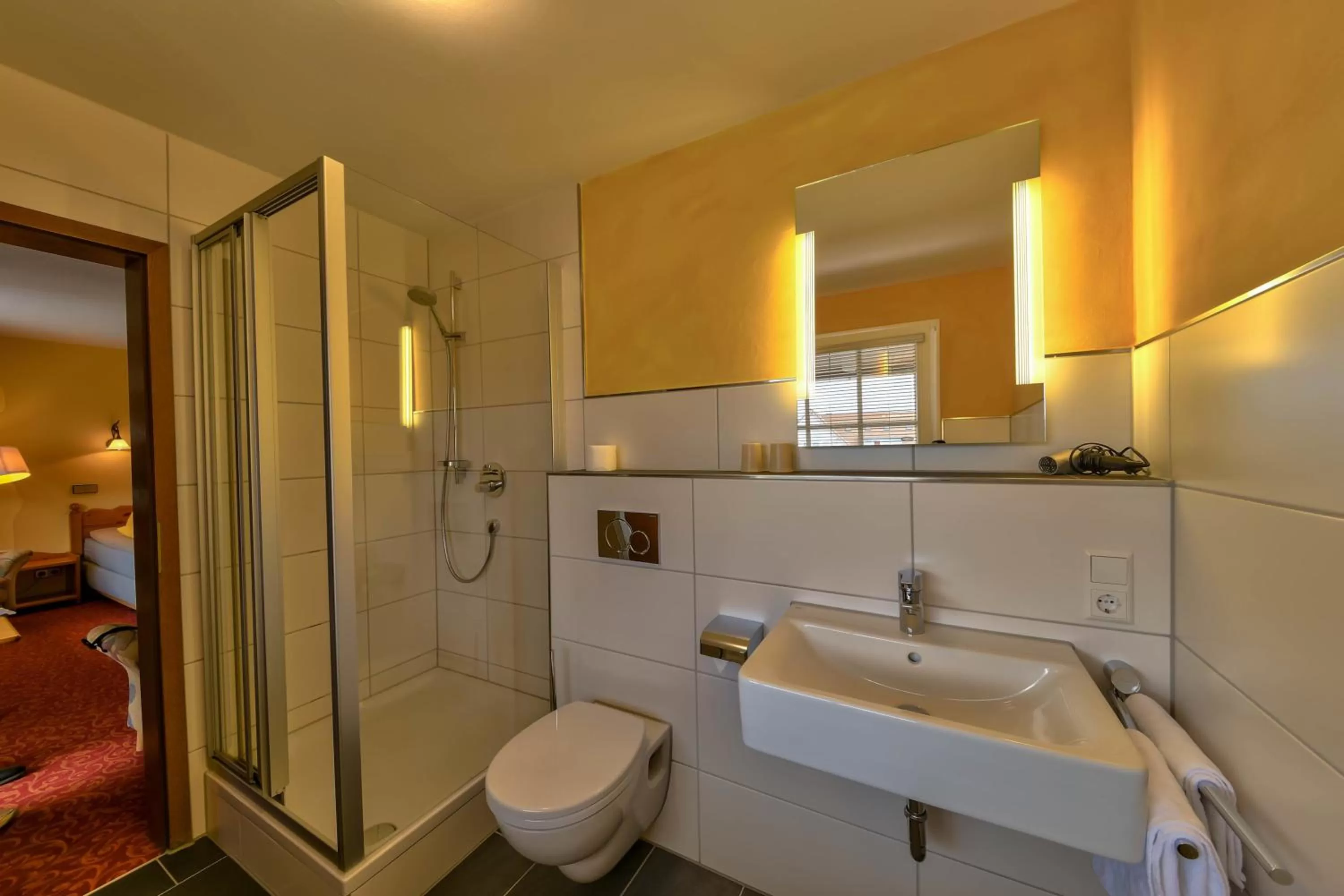 Bathroom in Hotel Sonneneck Titisee -Adults Only-