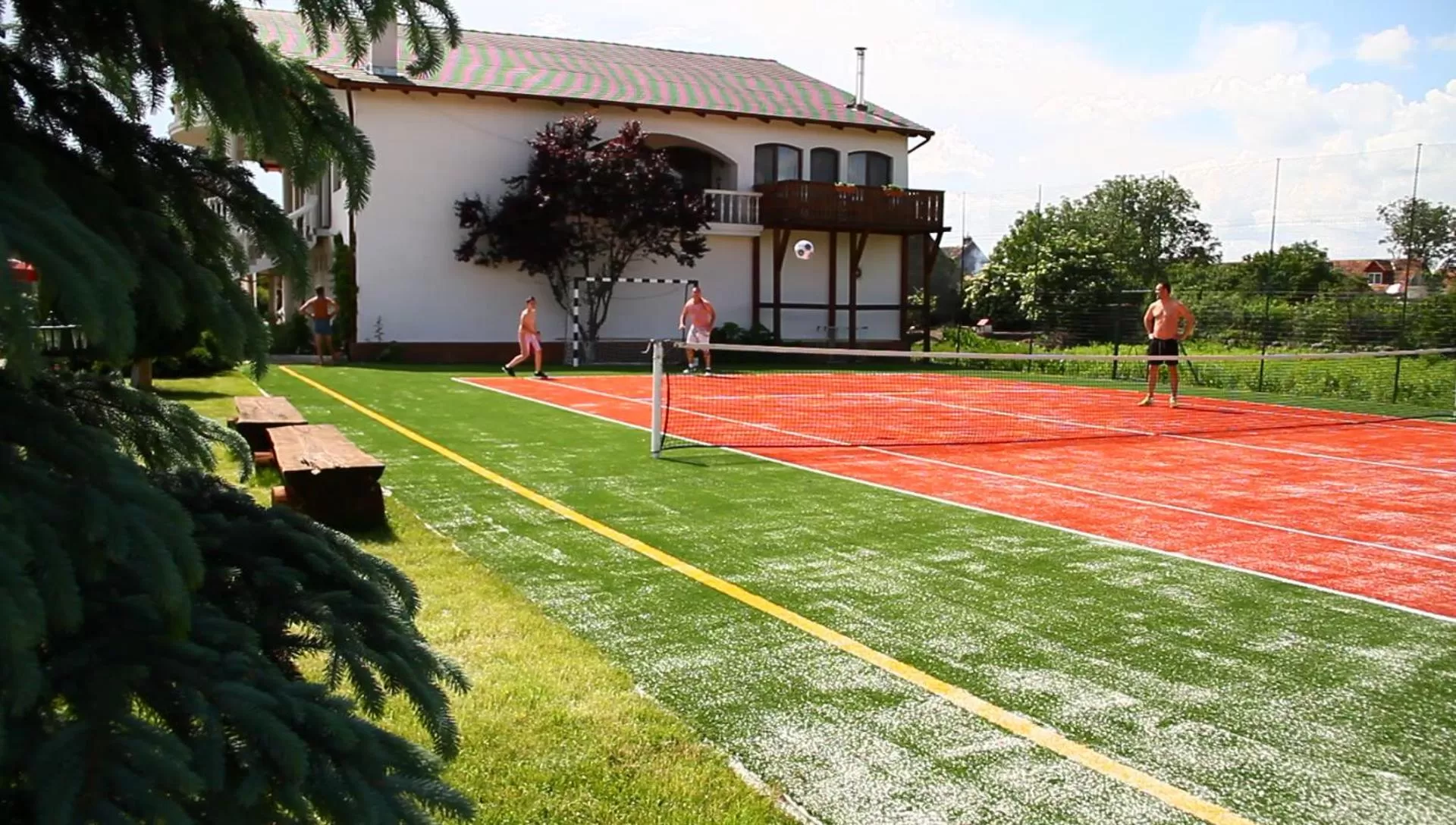 Tennis court, Other Activities in Hotel Bielmann