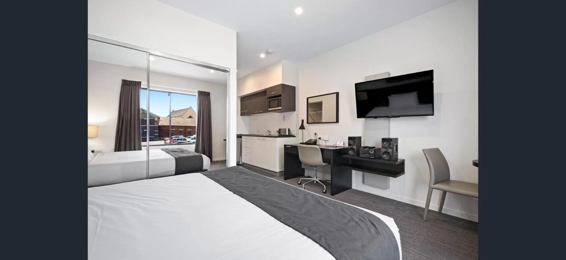 TV and multimedia, Bed in Quest Maitland