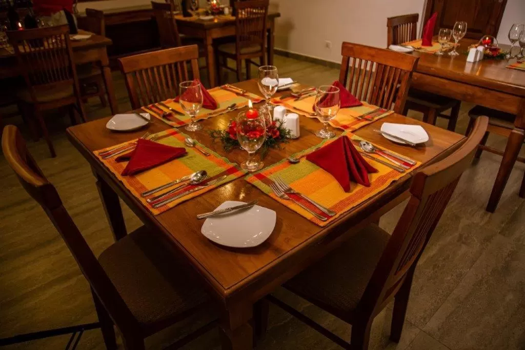 Restaurant/Places to Eat in Seasons Villa - Nuwara Eliya