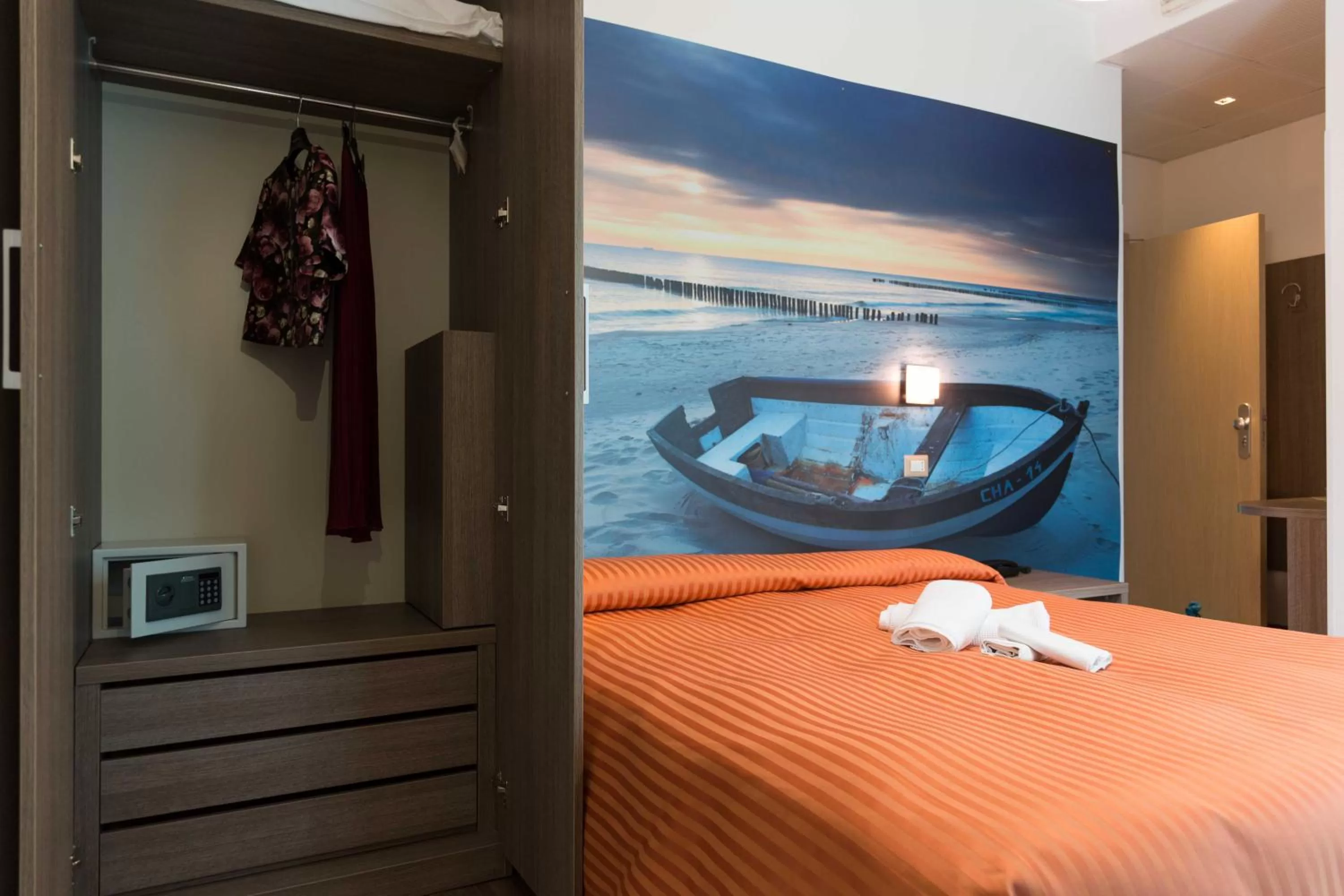 Bedroom, Bed in Hotel Miramare