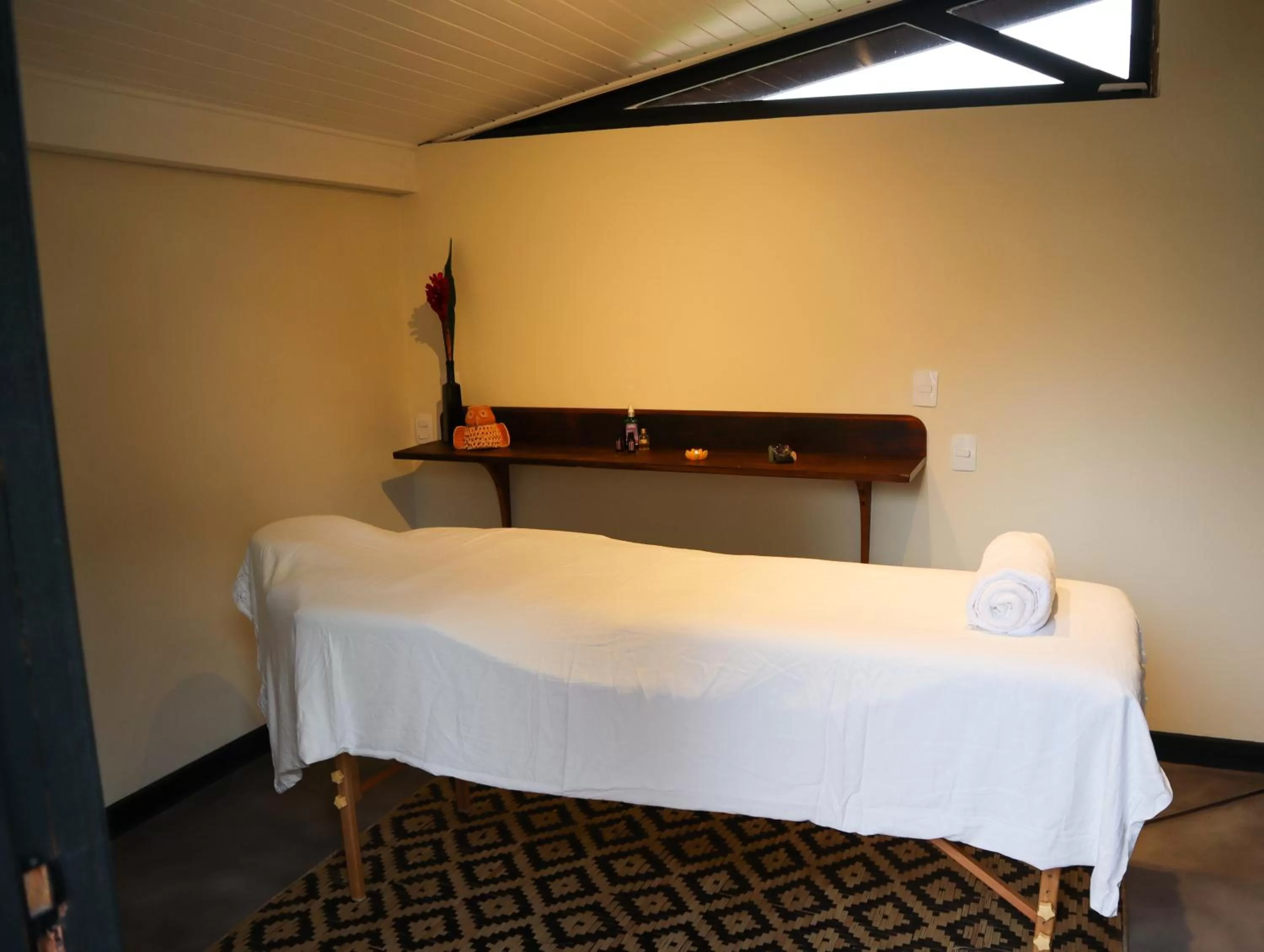 Massage in Janela de Marcia Bed and Breakfast