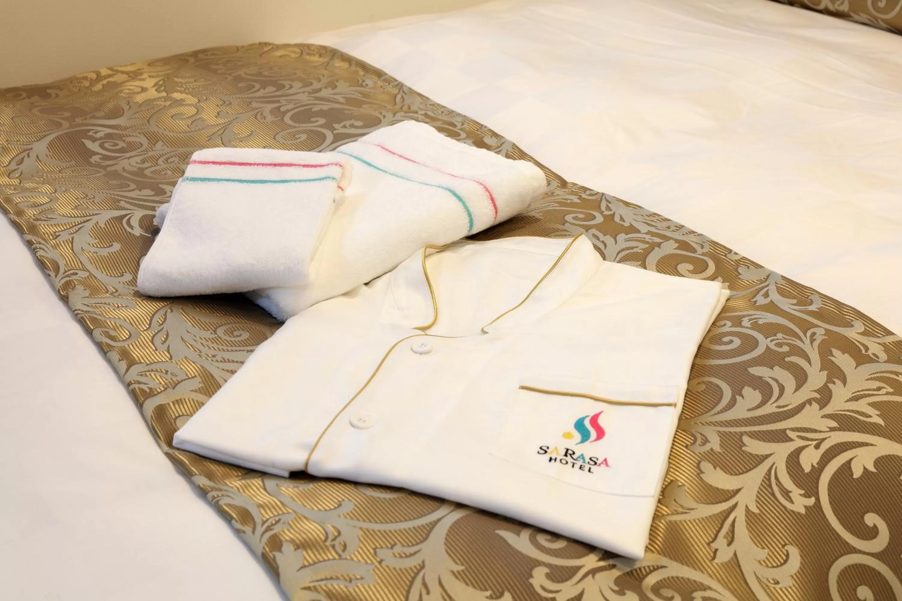 Photo of the whole room, Bed in SARASA HOTEL Shin-Osaka