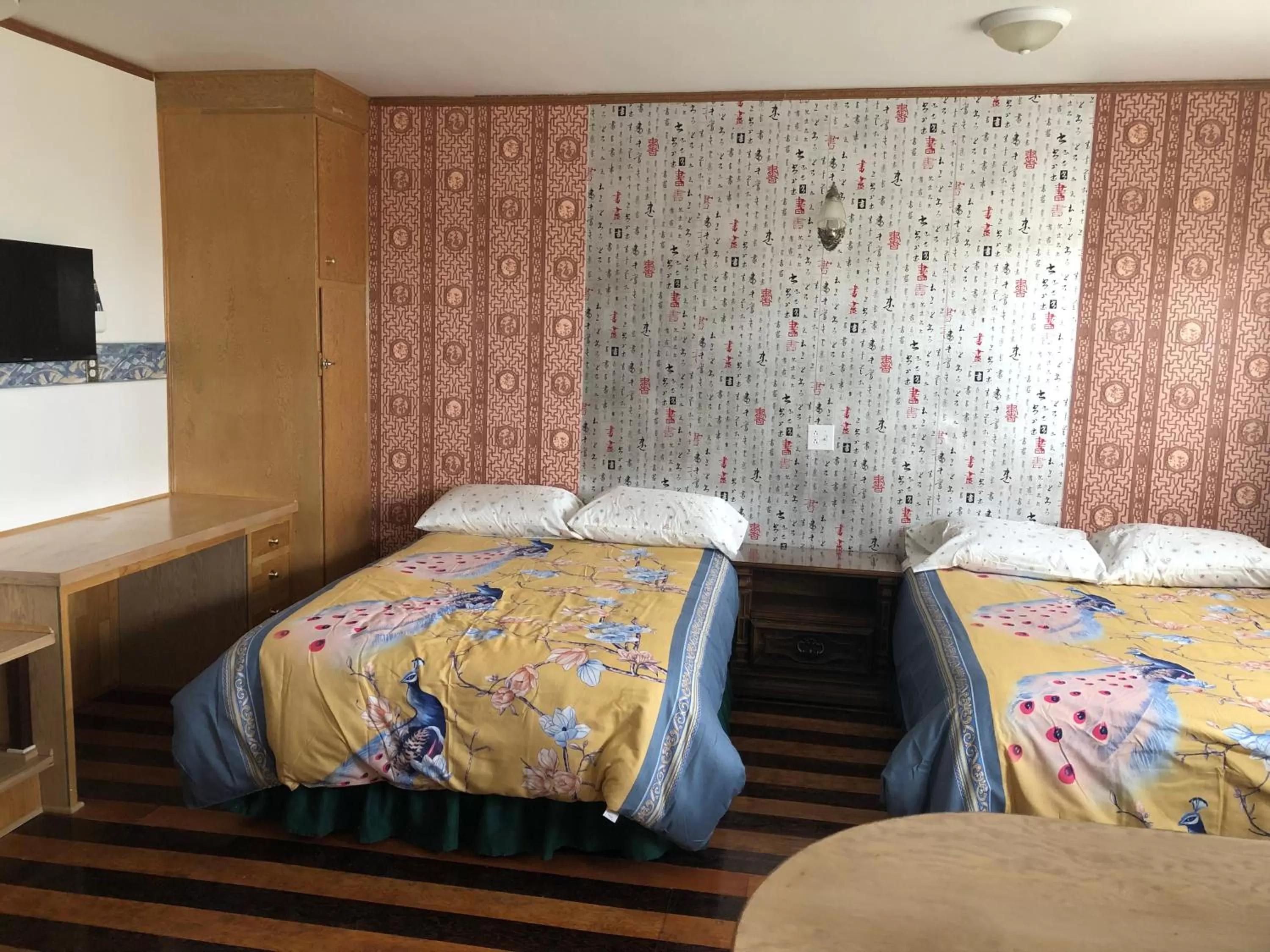 Bedroom in Heritage Place Hotel