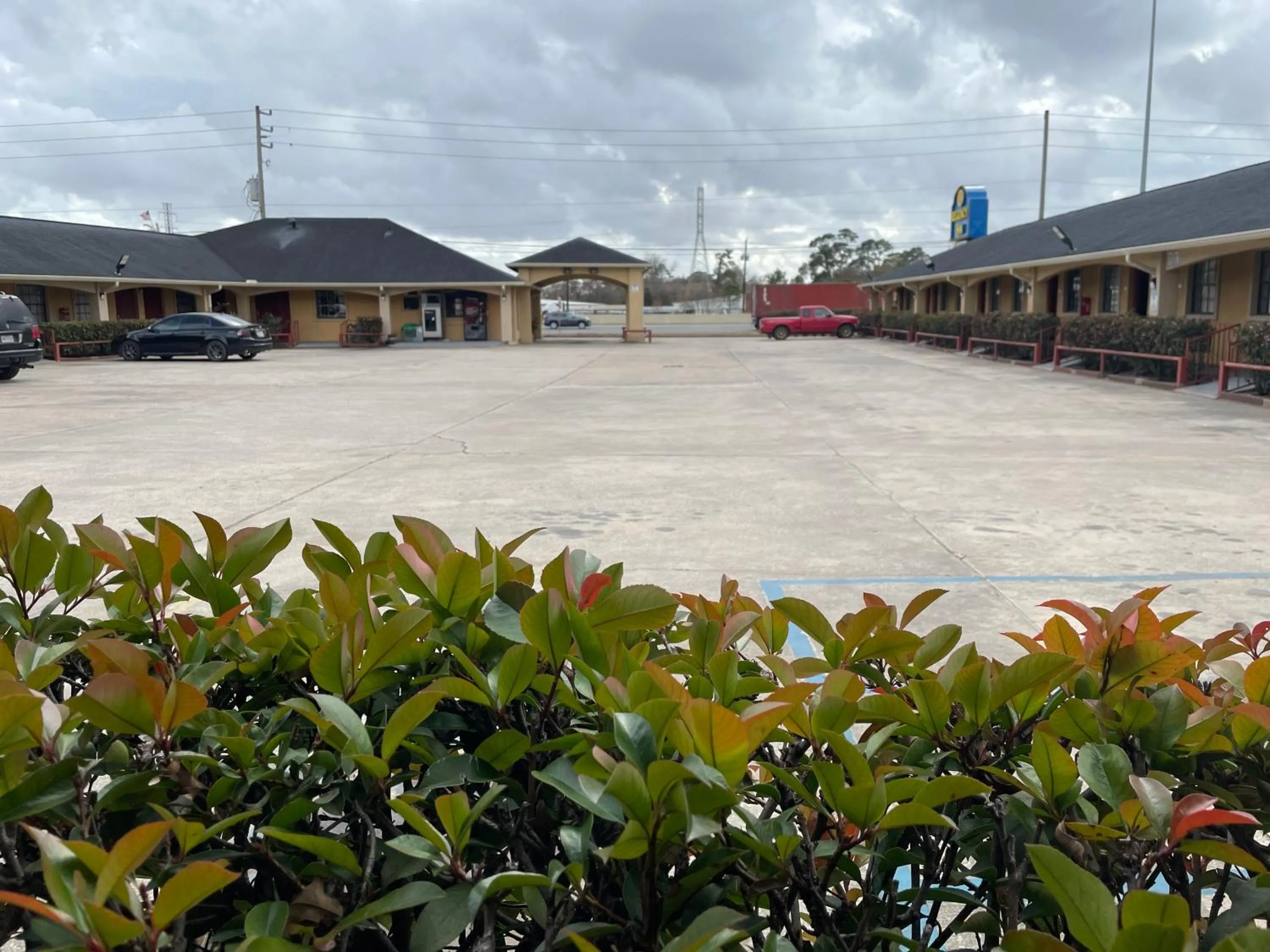 REGENCY INN - CHANNELVIEW