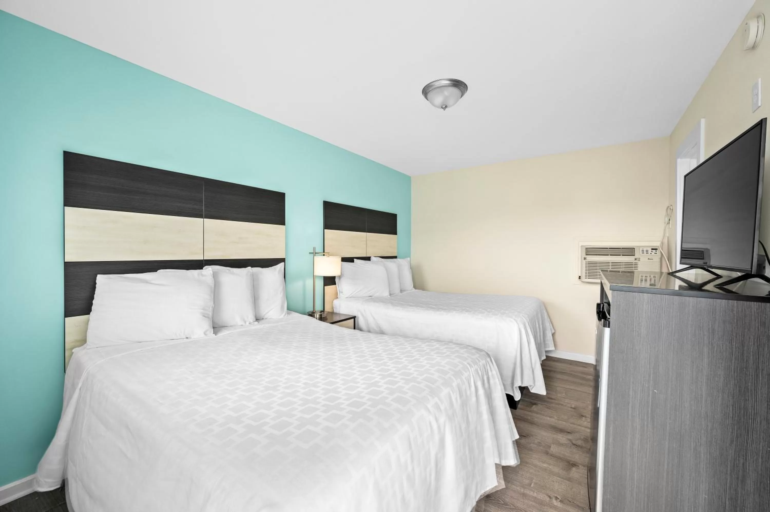 Standard Double Room in Madison Beach Motel