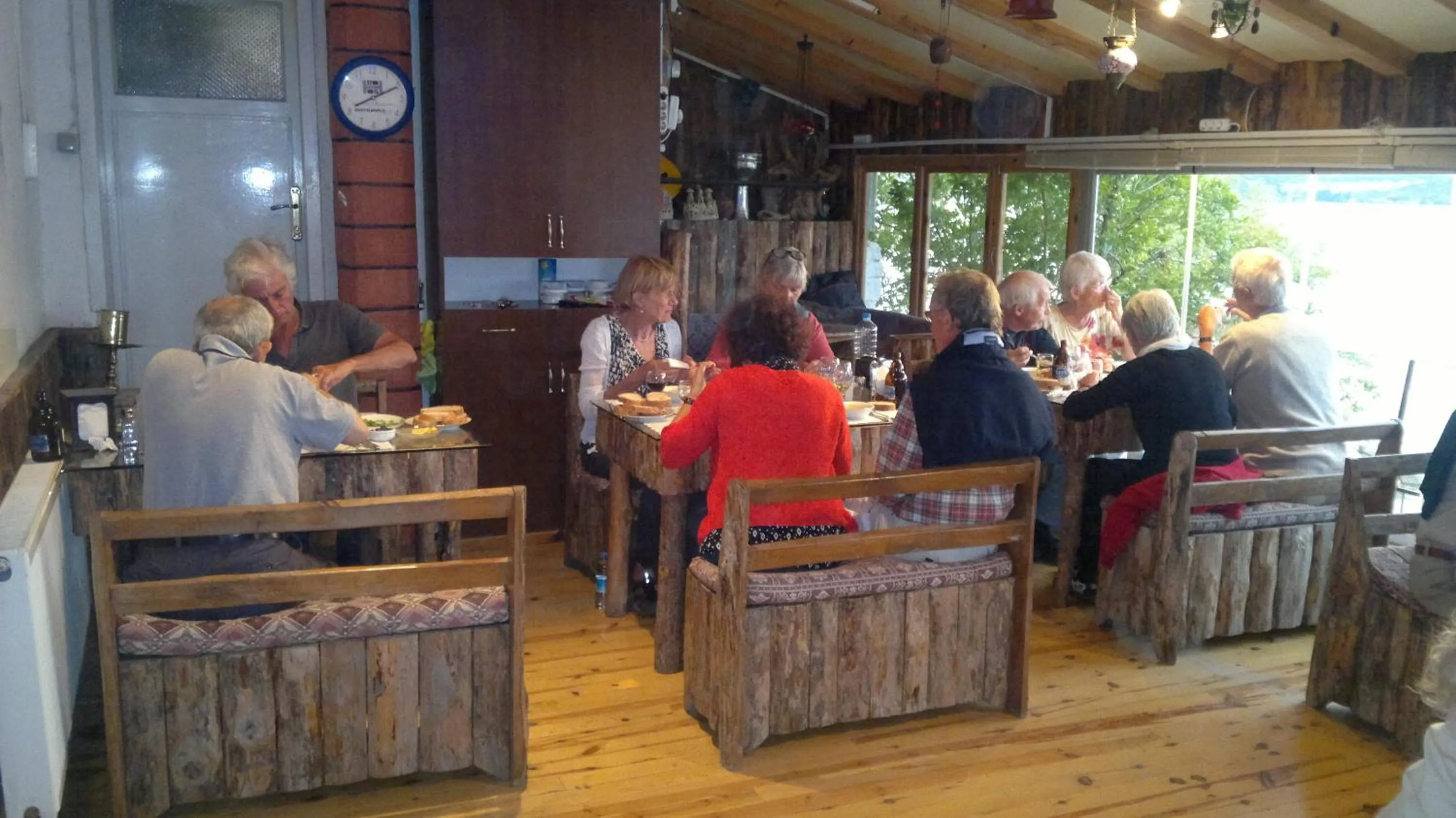 Restaurant/places to eat in Lale Pension
