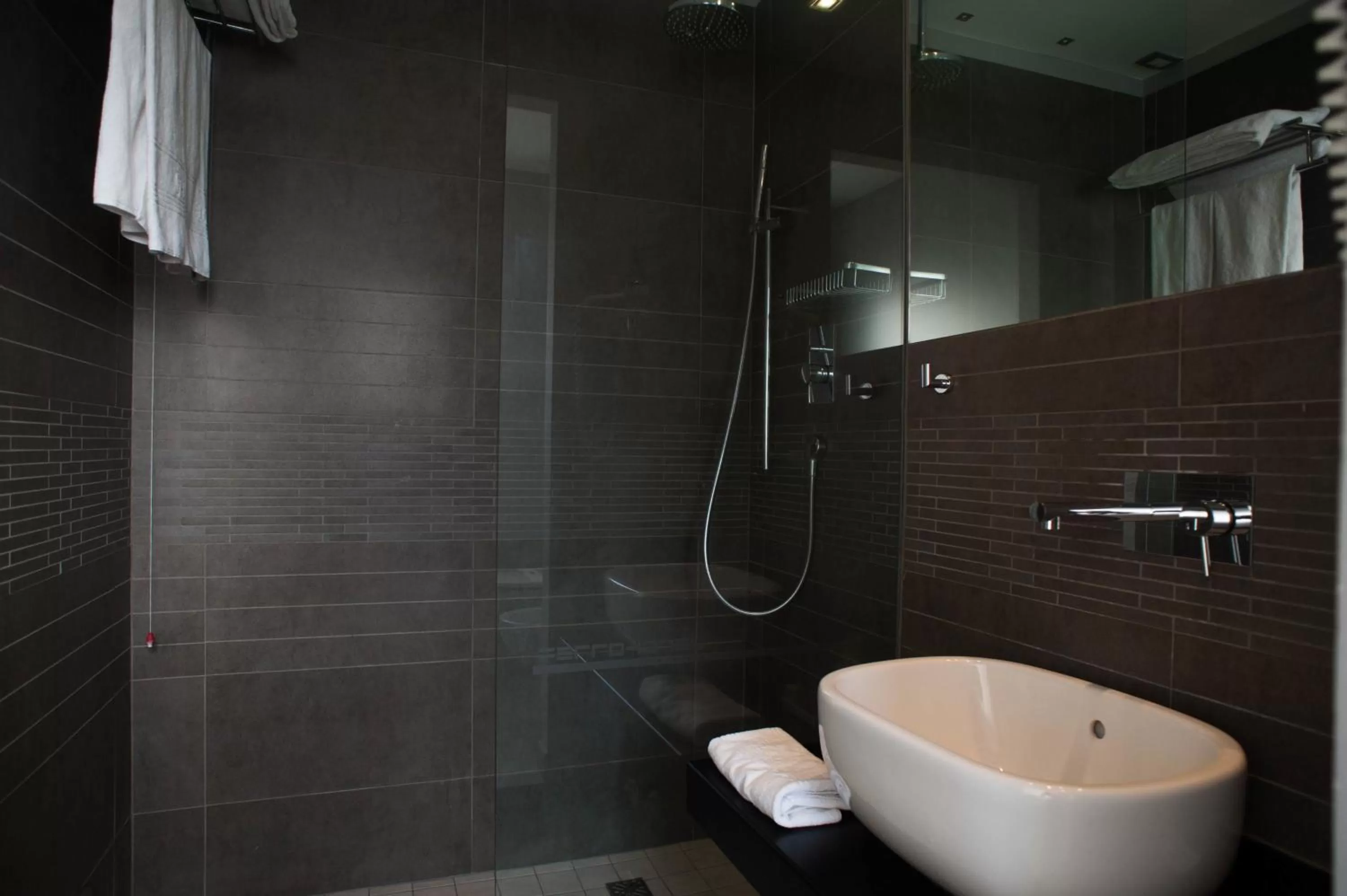 Bathroom in FerroHotel