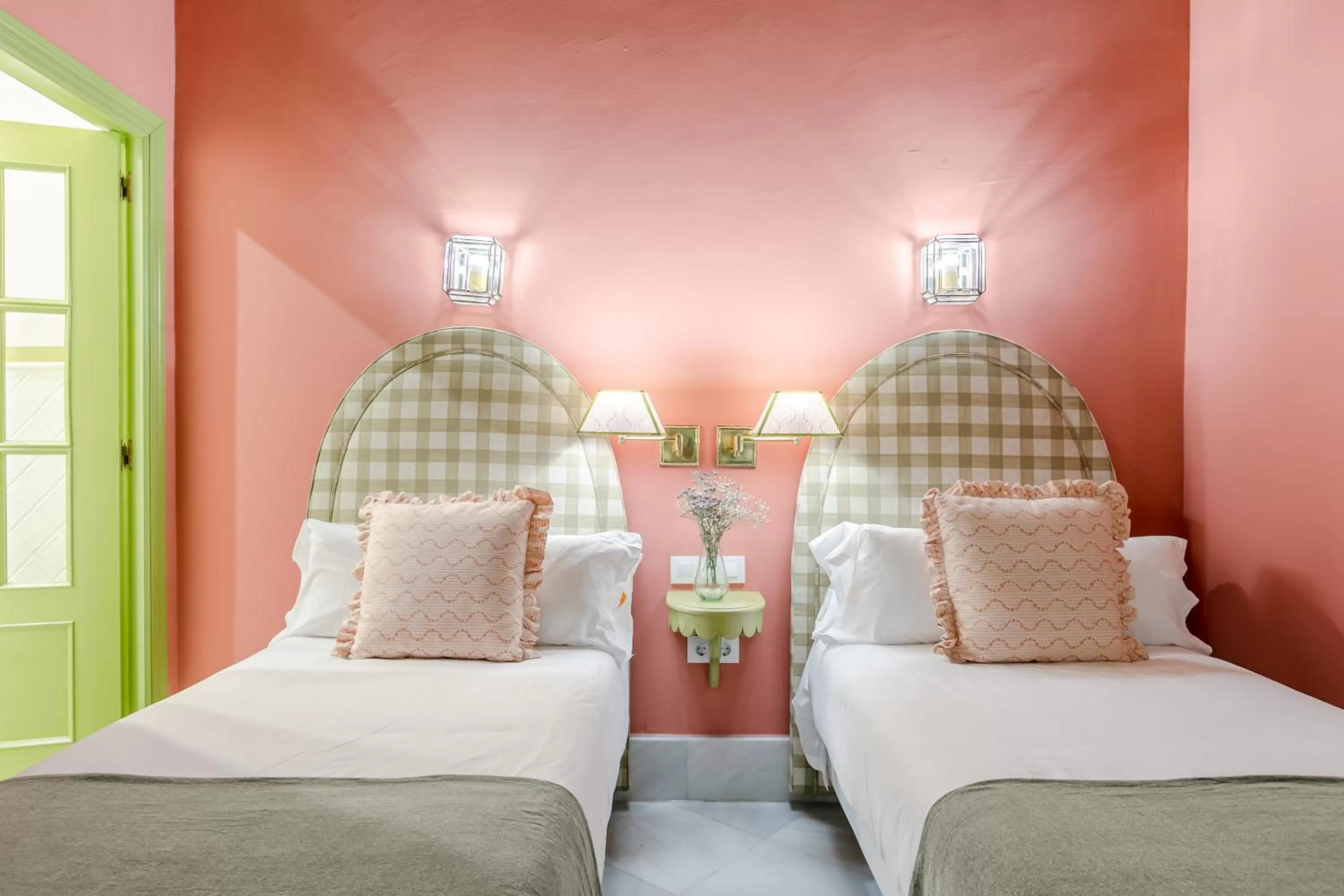 Bedroom, Bed in La Abadia de Giralda