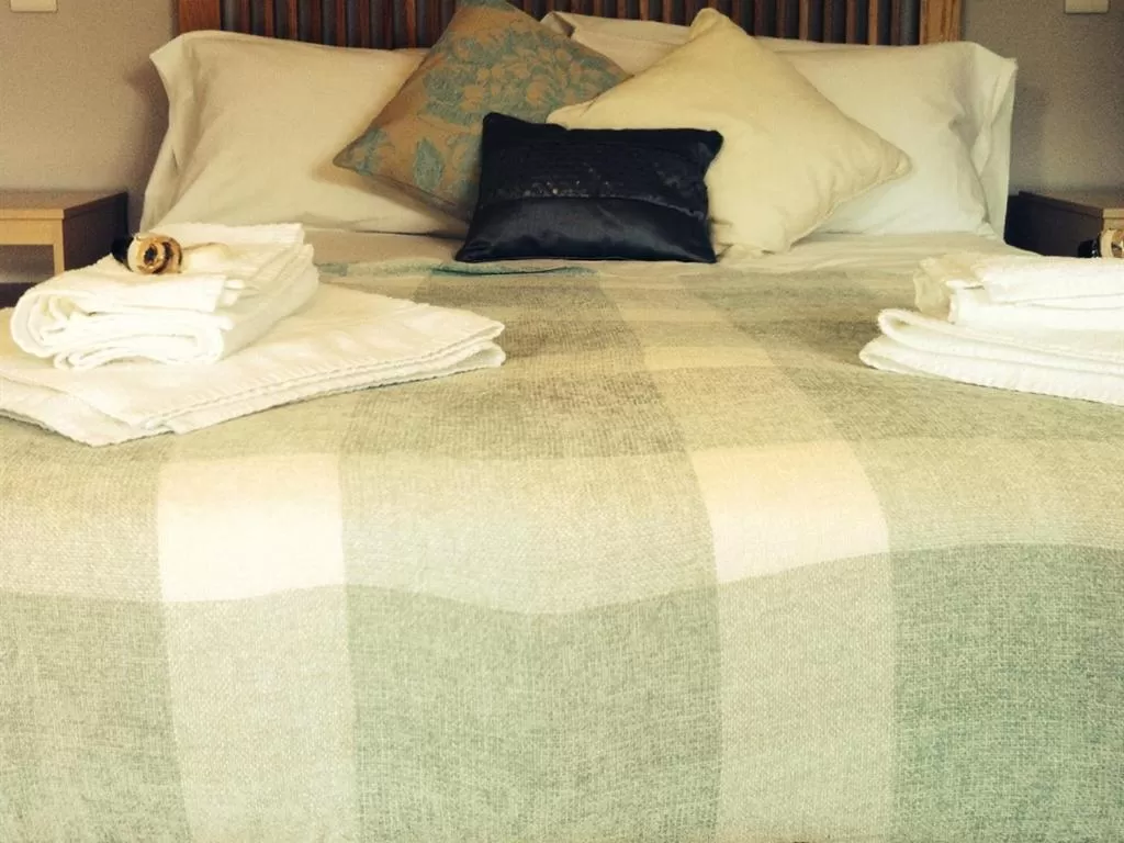 Standard Quadruple Room - single occupancy in The Charlton Inn