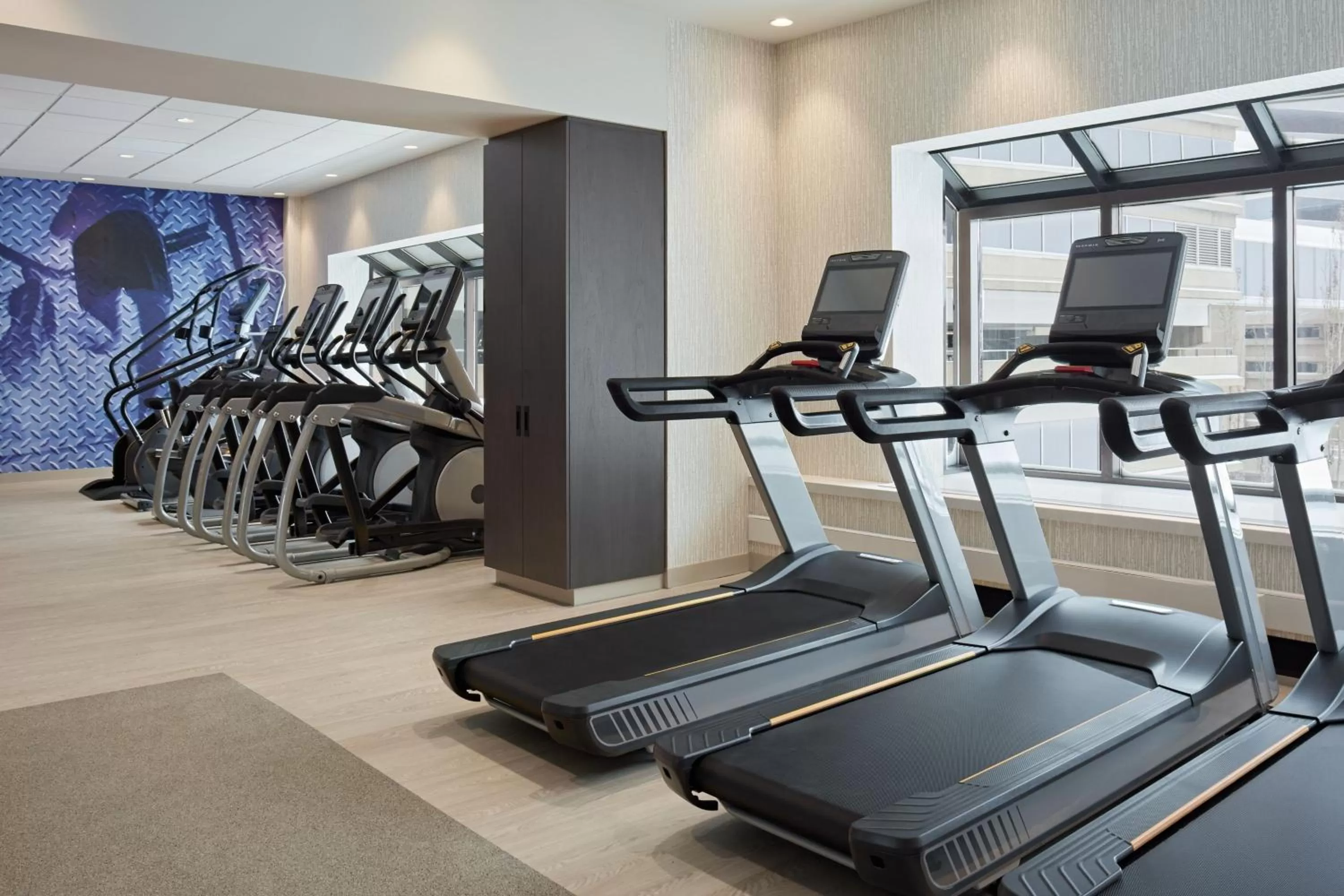 Fitness centre/facilities in Delta Hotels Calgary Airport In-Terminal