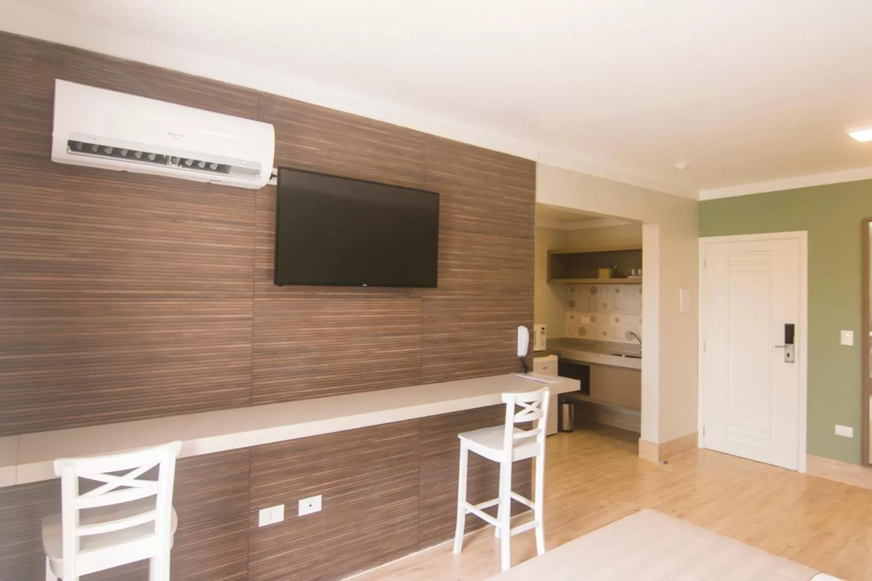 TV/Entertainment Center in Pousada Villa Di Enzo