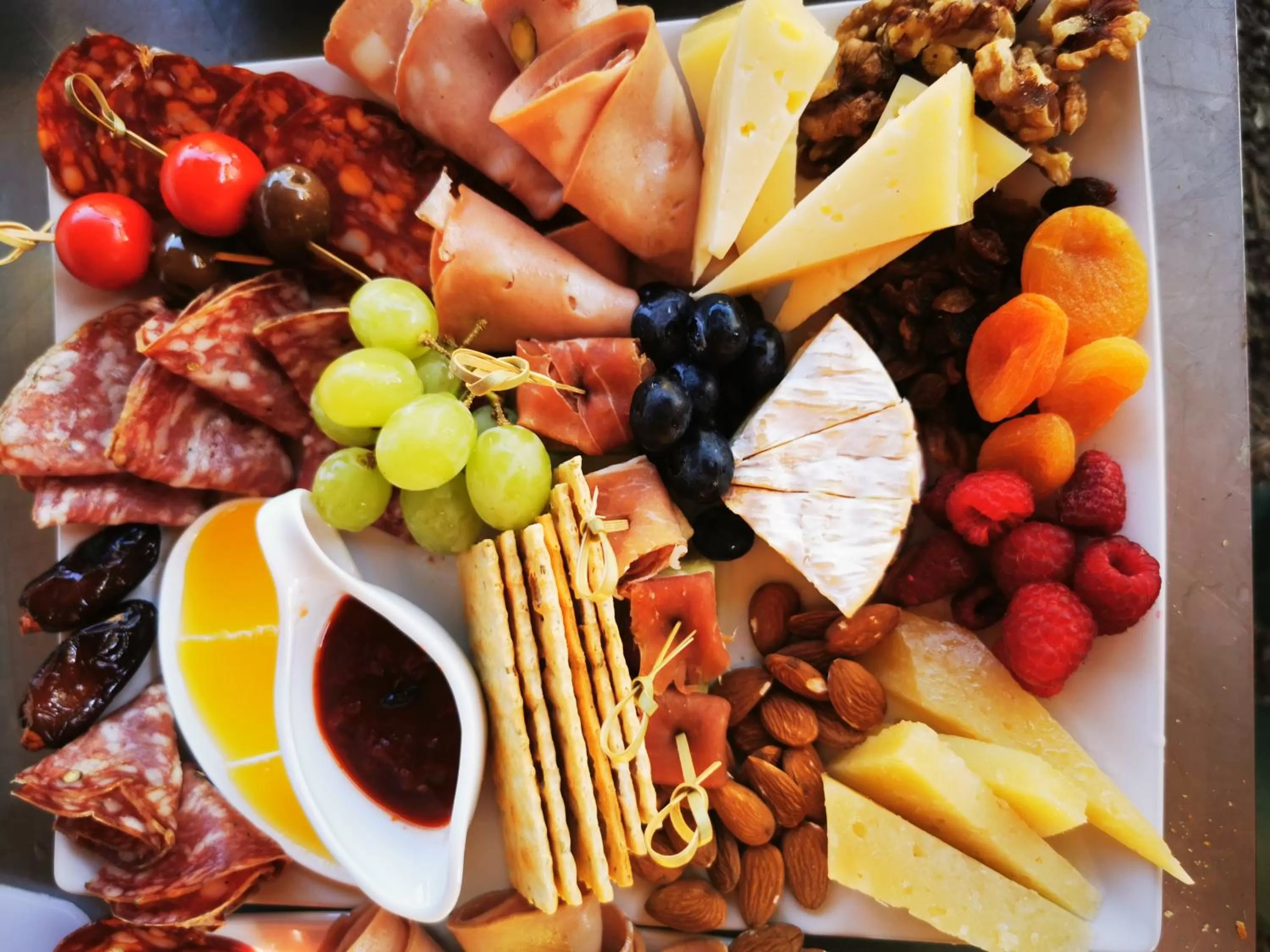 Restaurant/places to eat in Gradinile Romane