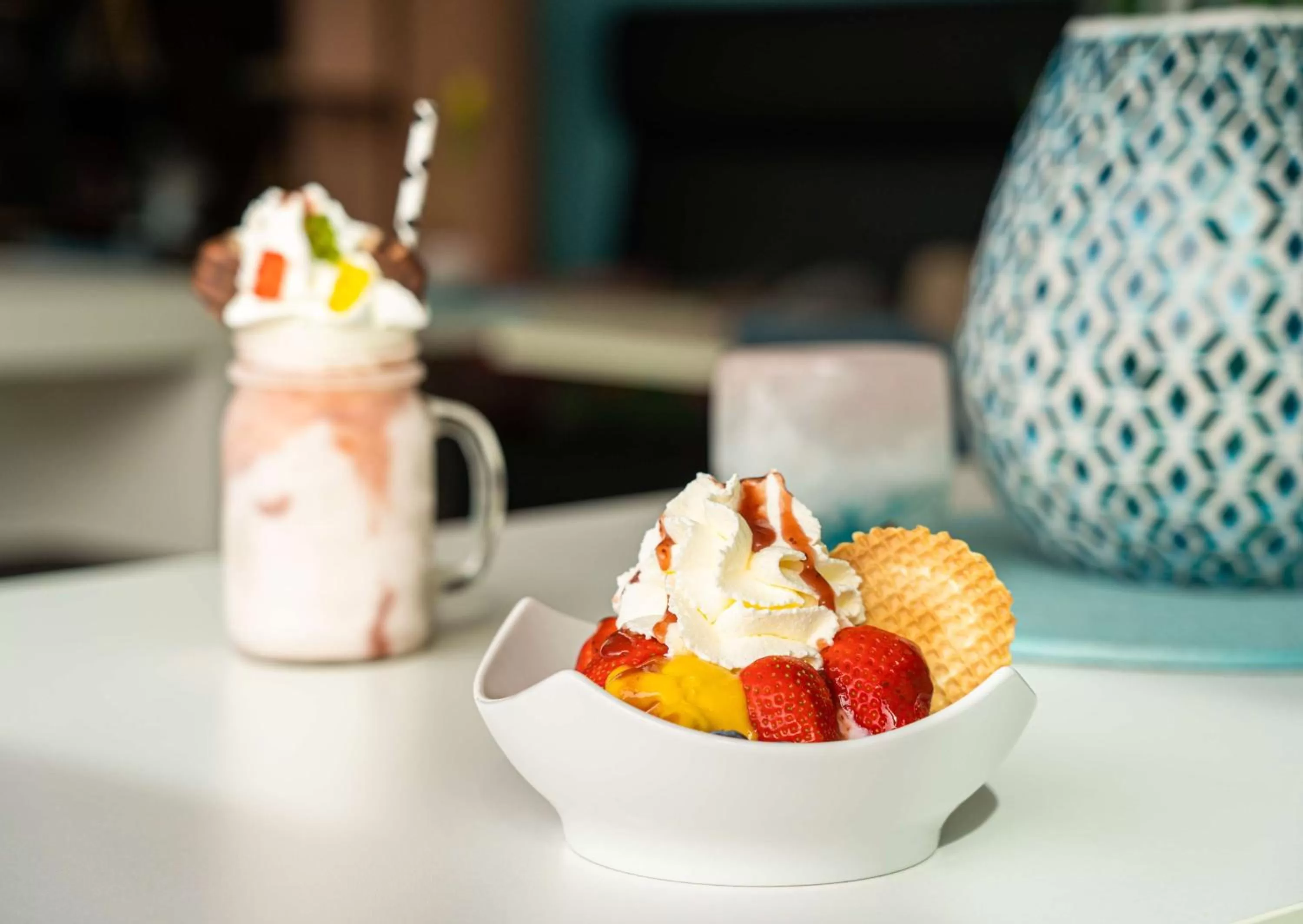 Restaurant/places to eat in elaya hotel kleve