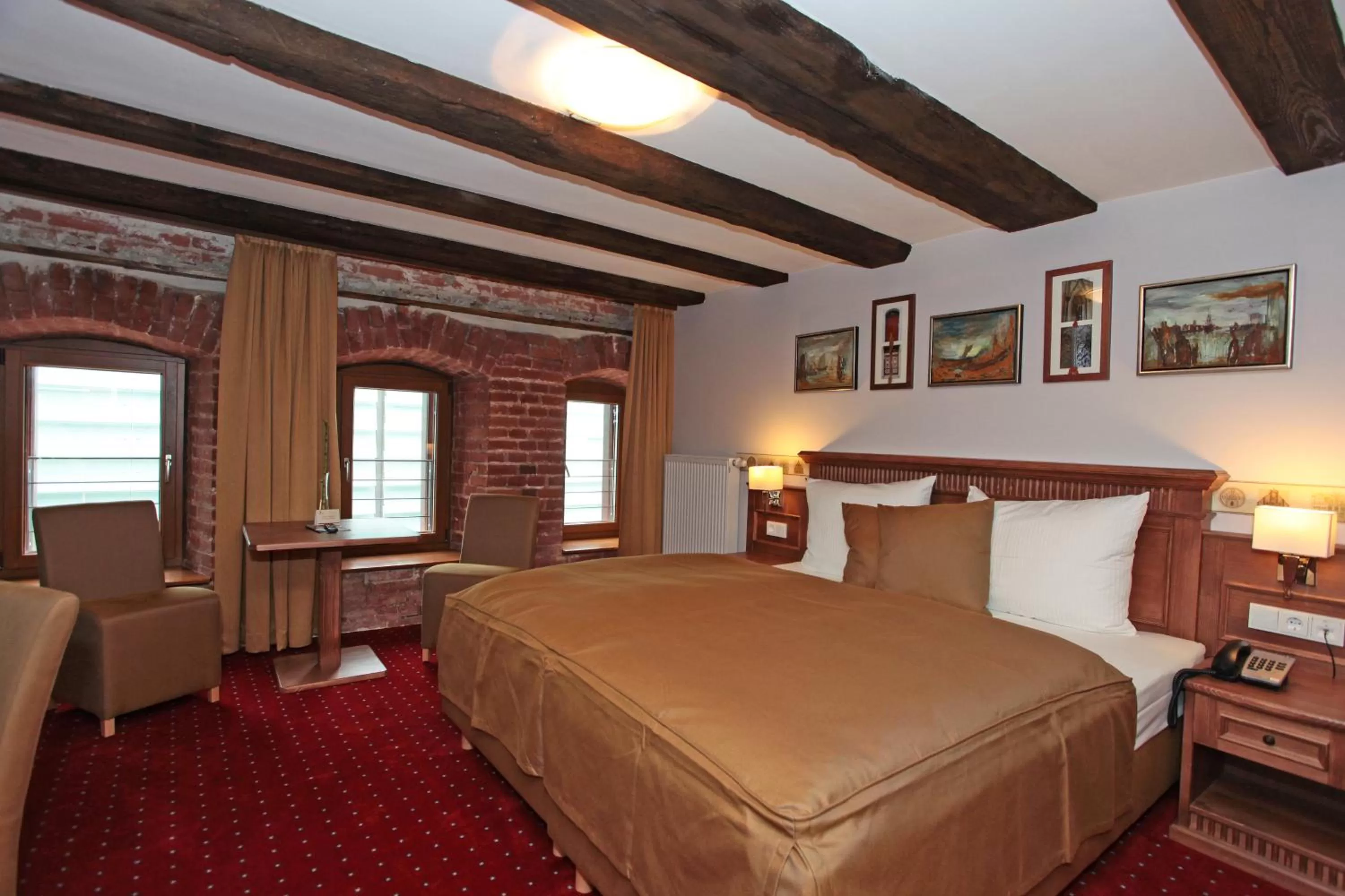 Photo of the whole room in Romantik Hotel Scheelehof Stralsund