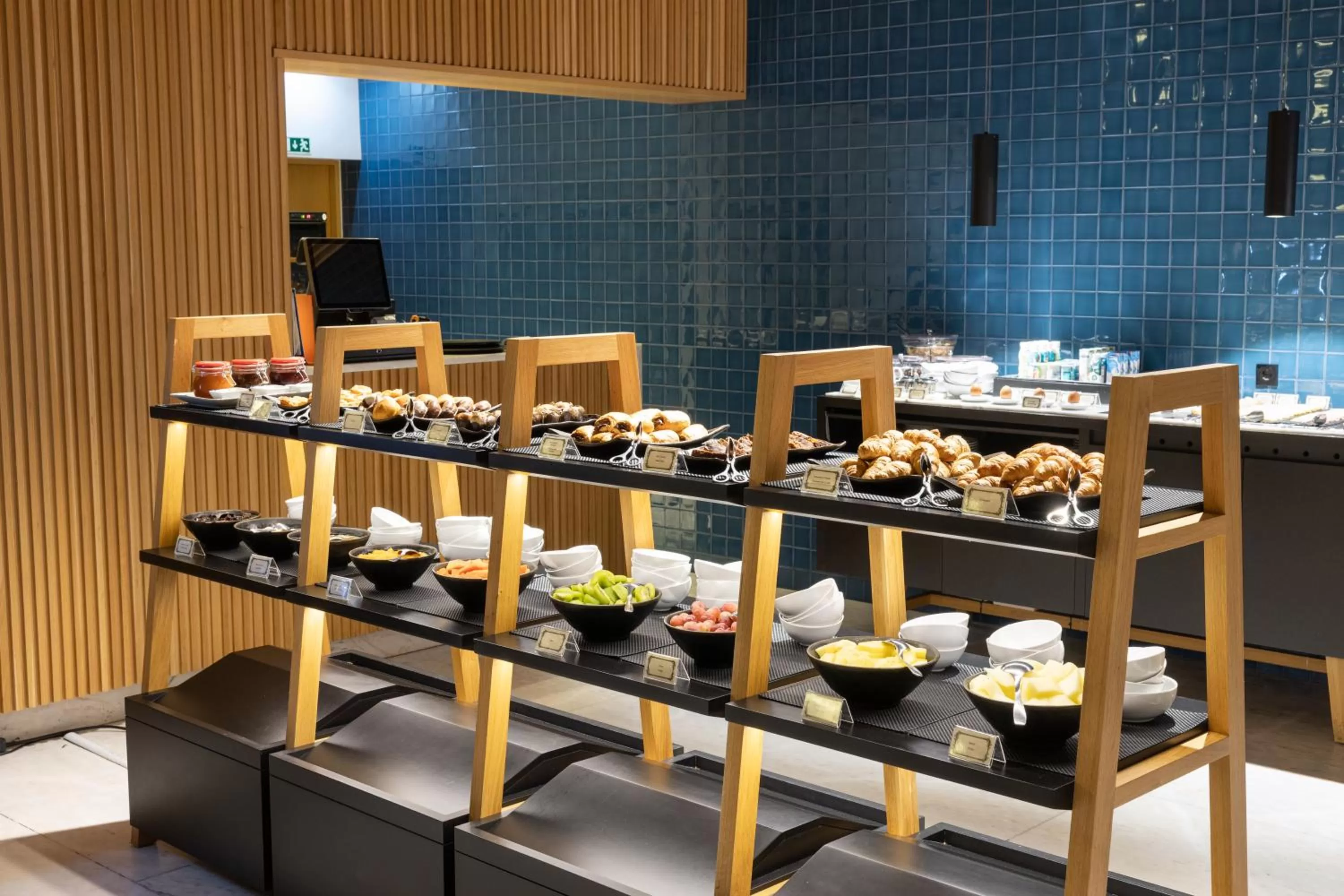 Breakfast in Evora Olive Hotel