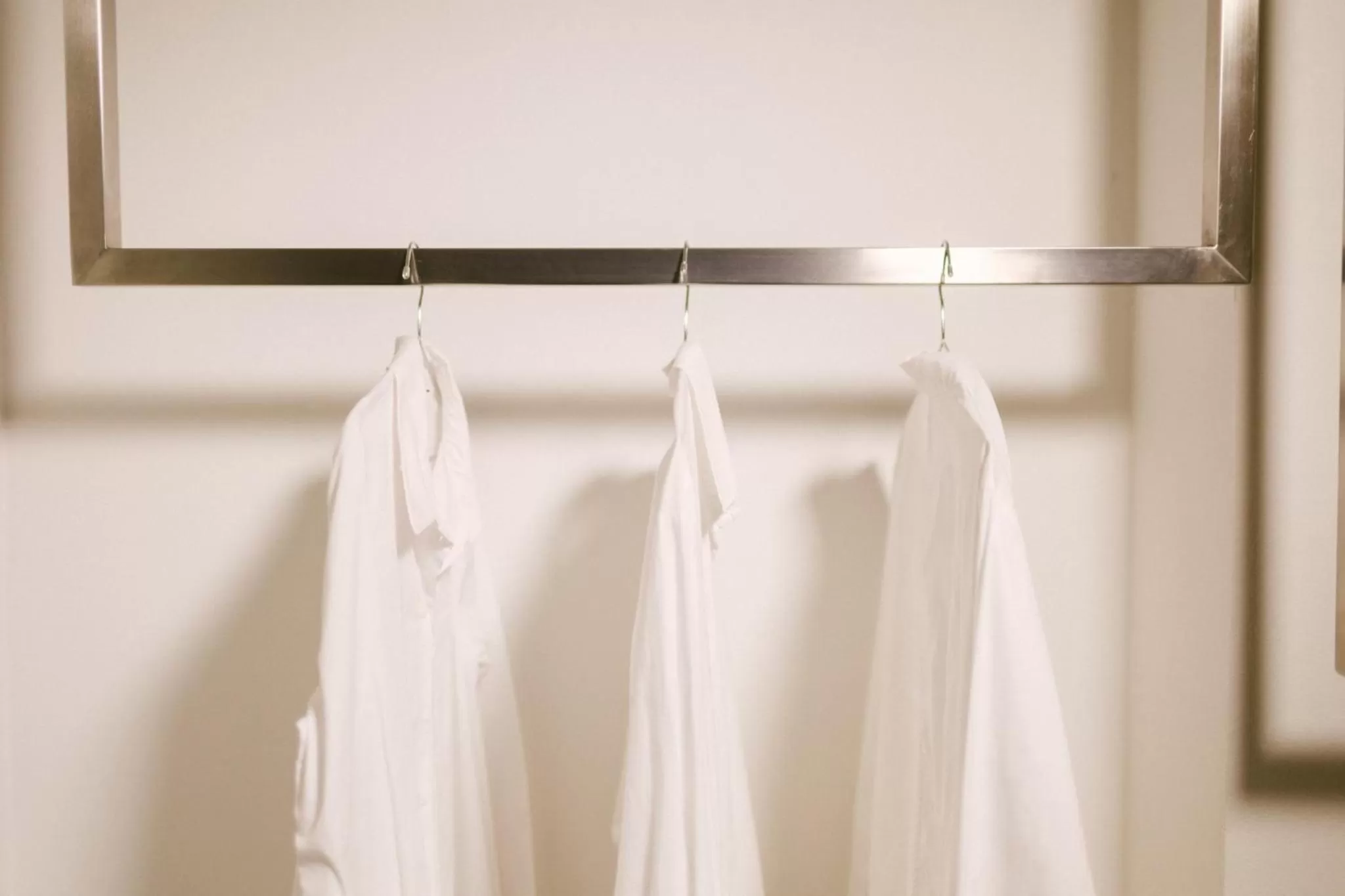 wardrobe in Nappiness Hotel