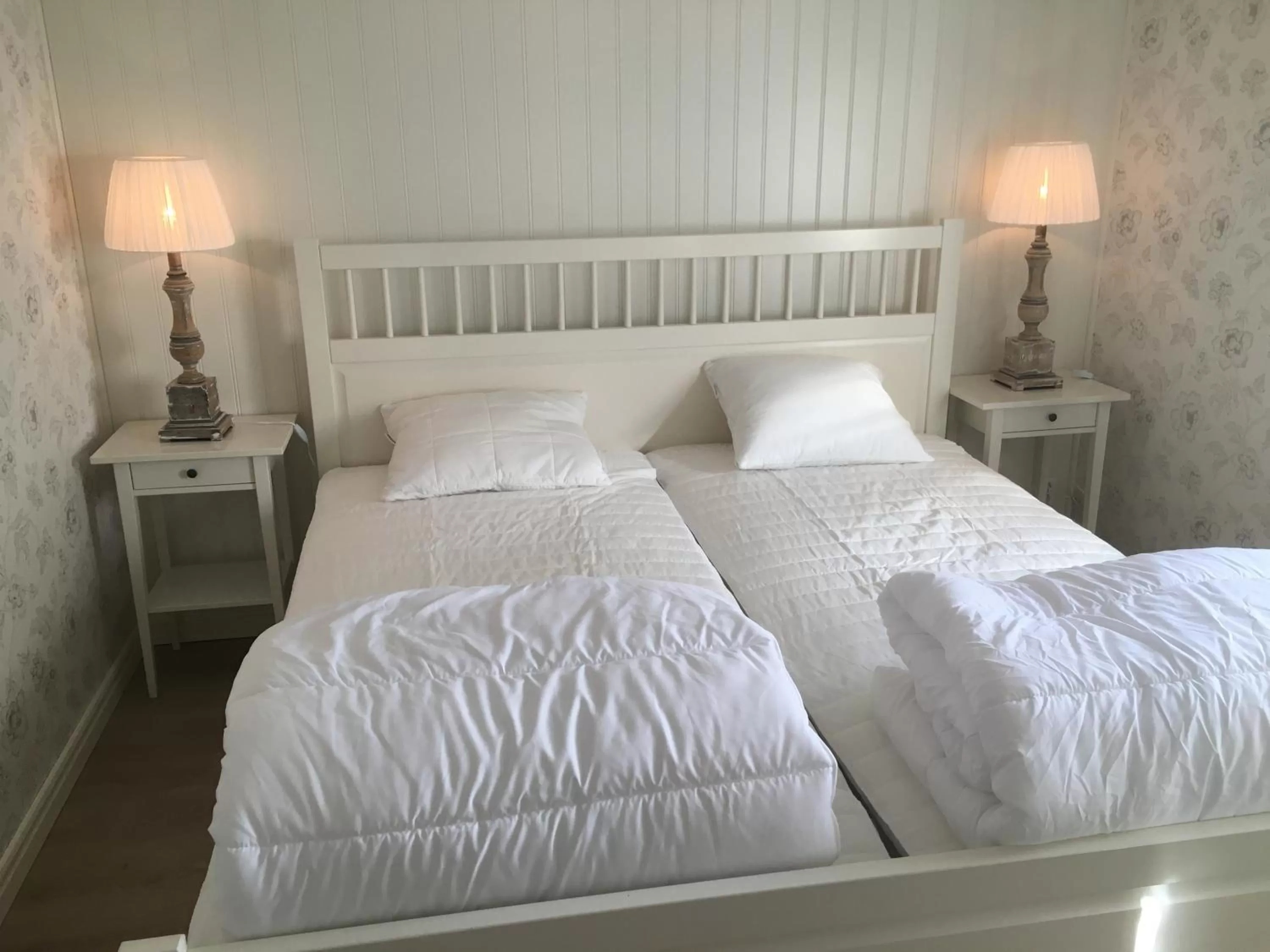 Bed, Room Photo in Augustas Bed & Breakfast