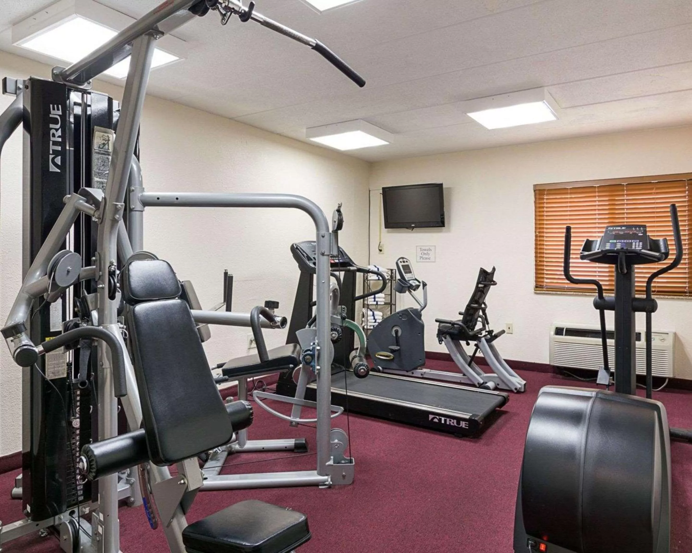 Fitness centre/facilities in Comfort Inn Oxon Hill - National Harbor