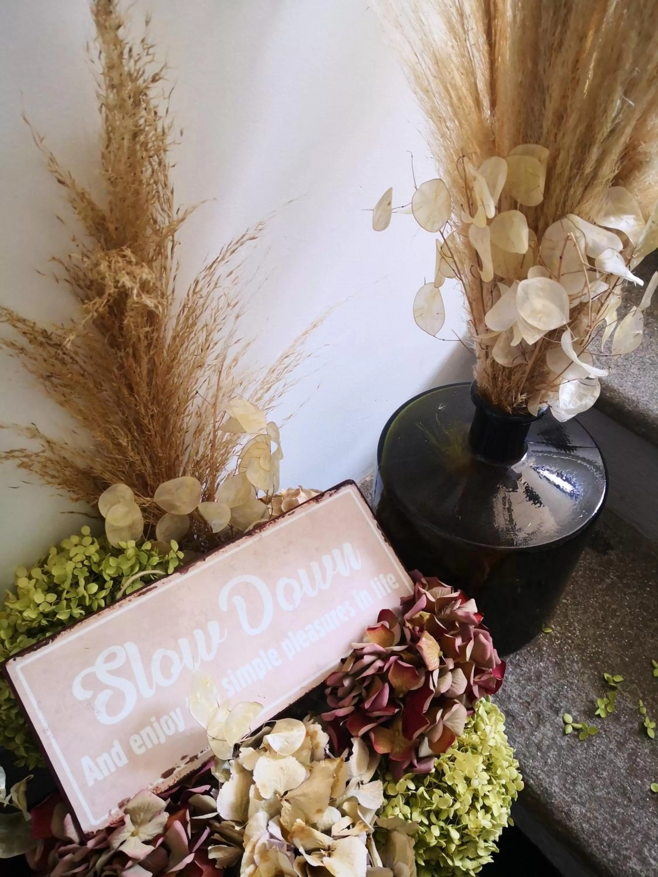 Decorative detail in Salotto Brè - Bed & Breakfast charming rooms