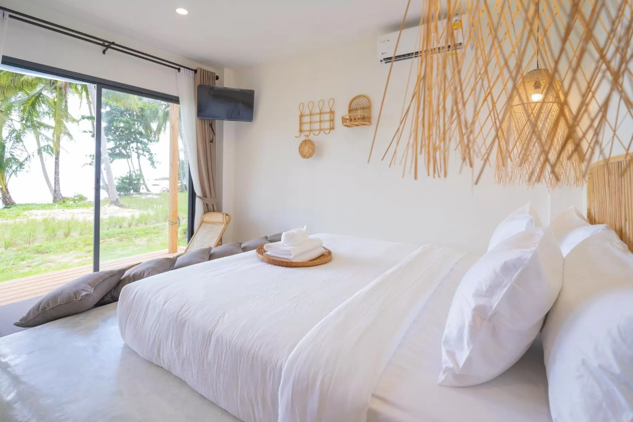 Bed in Hideout Koh Kood