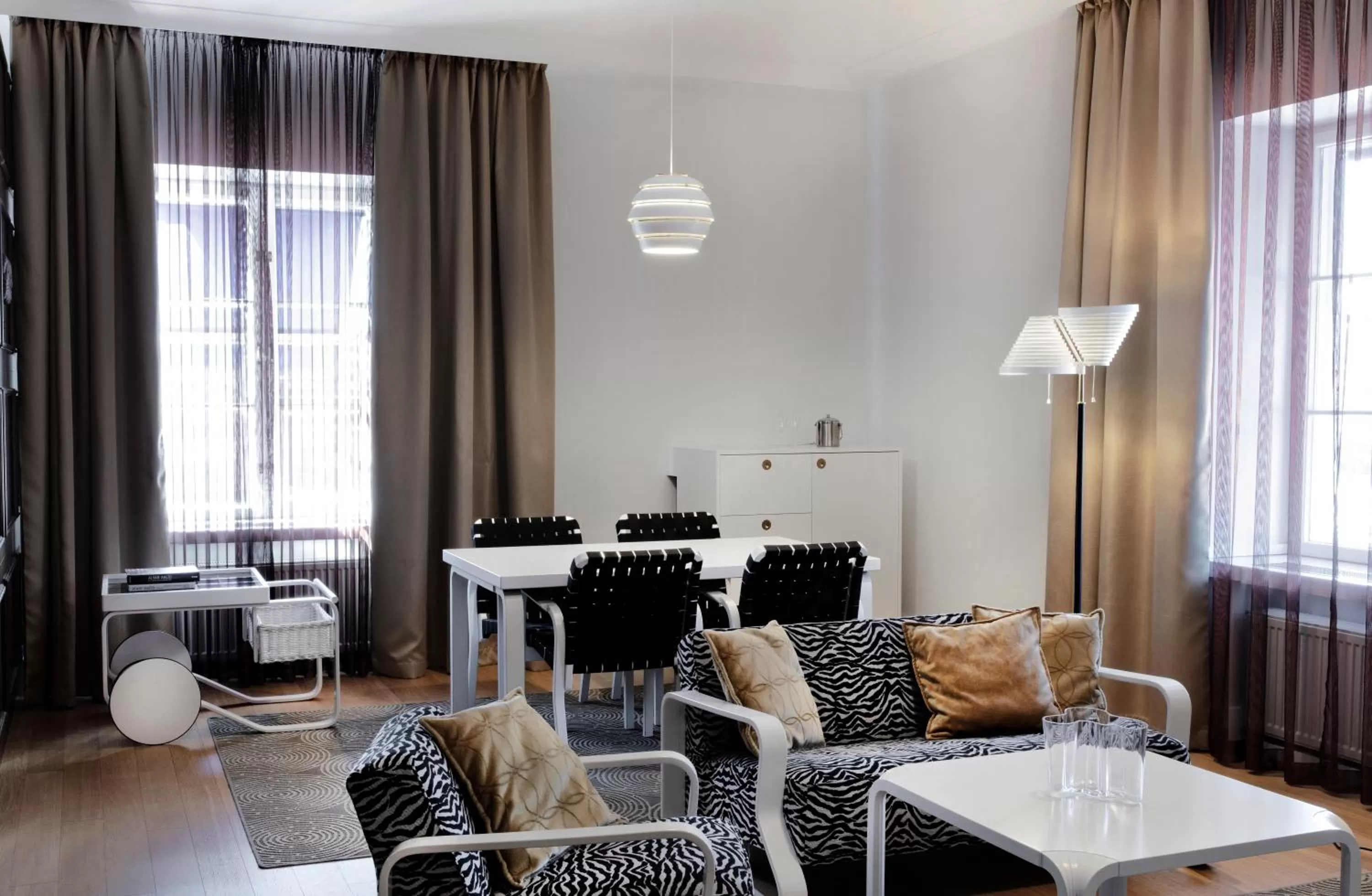 Living room in Radisson Blu Plaza Hotel, Helsinki