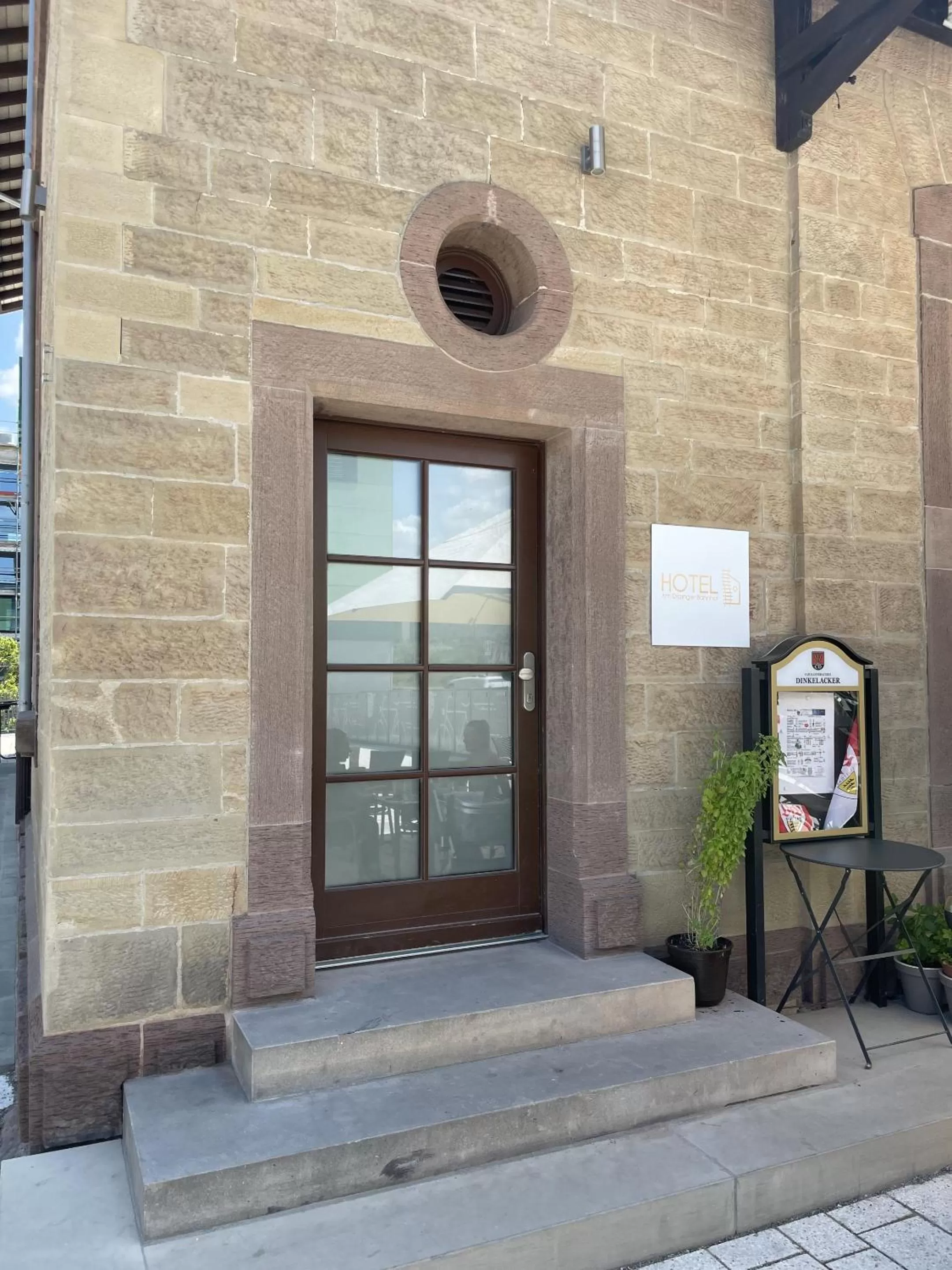 Lobby or reception in Hotel-am-Bahnhof Stuttgart-Ditzingen