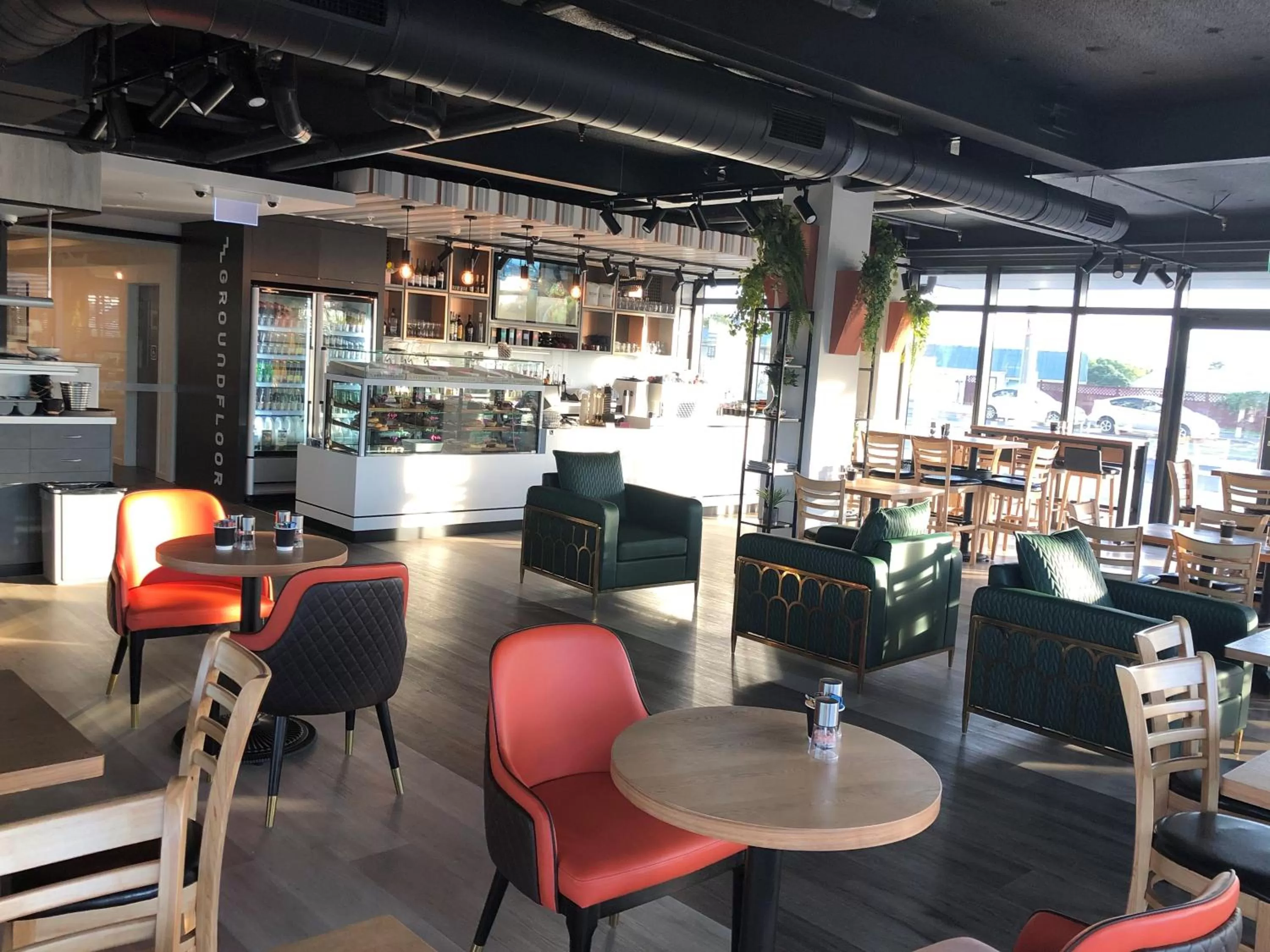 Restaurant/places to eat in Ramada Suites by Wyndham Auckland Manukau Pacfic Centre