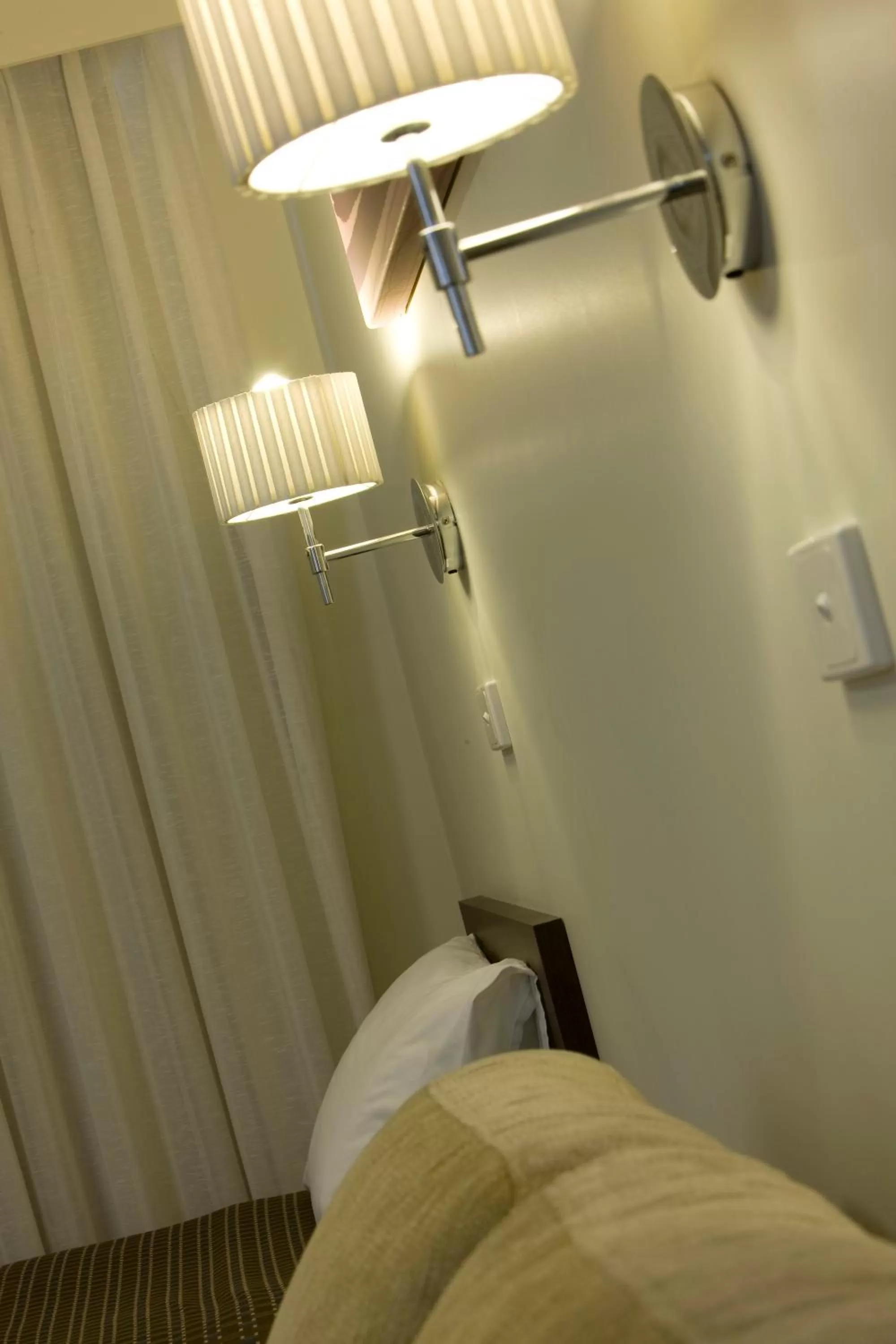 Decorative detail, Bed in Tall Trees Ainslie Motel