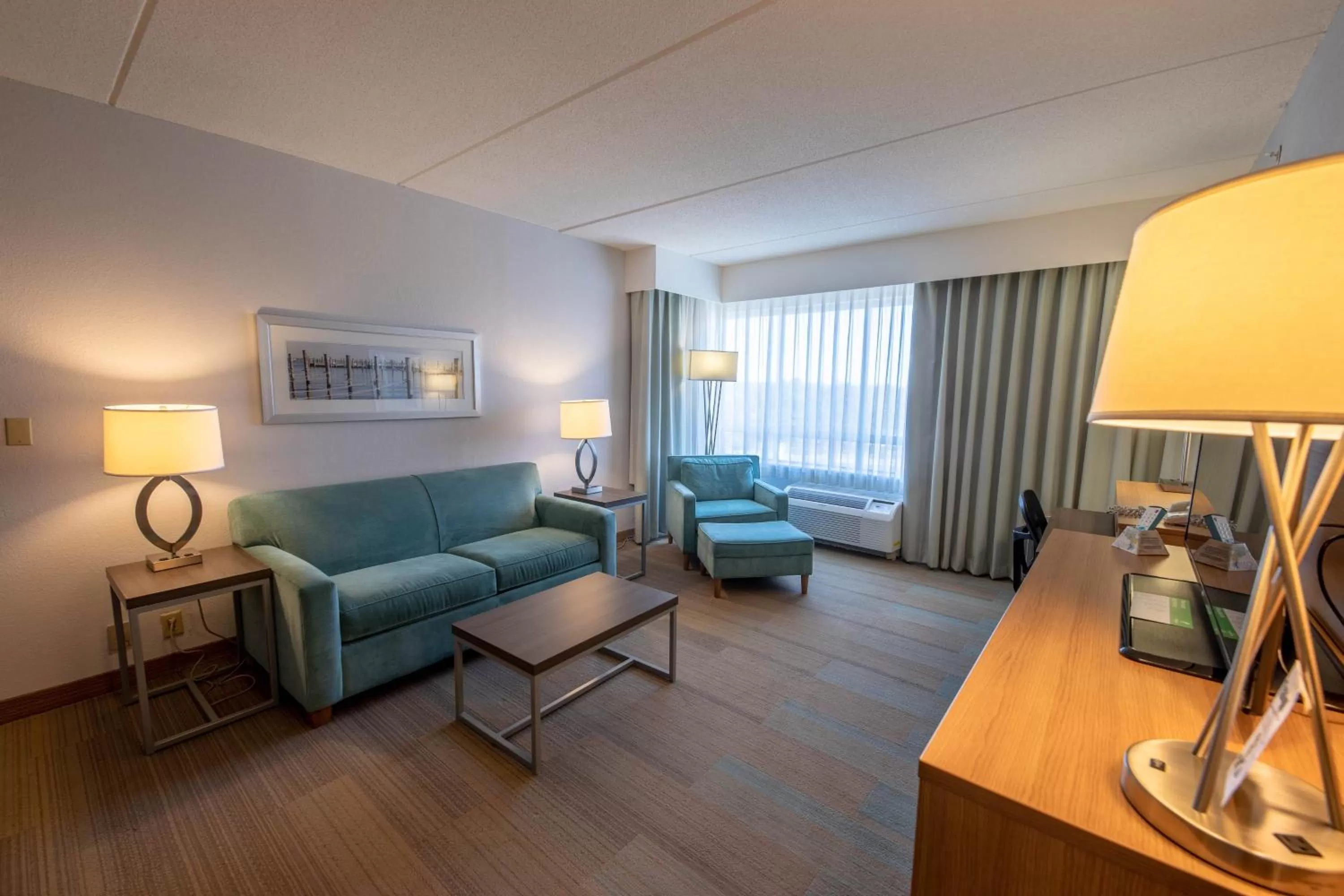 Photo of the whole room in Holiday Inn Manahawkin/Long Beach Island by IHG