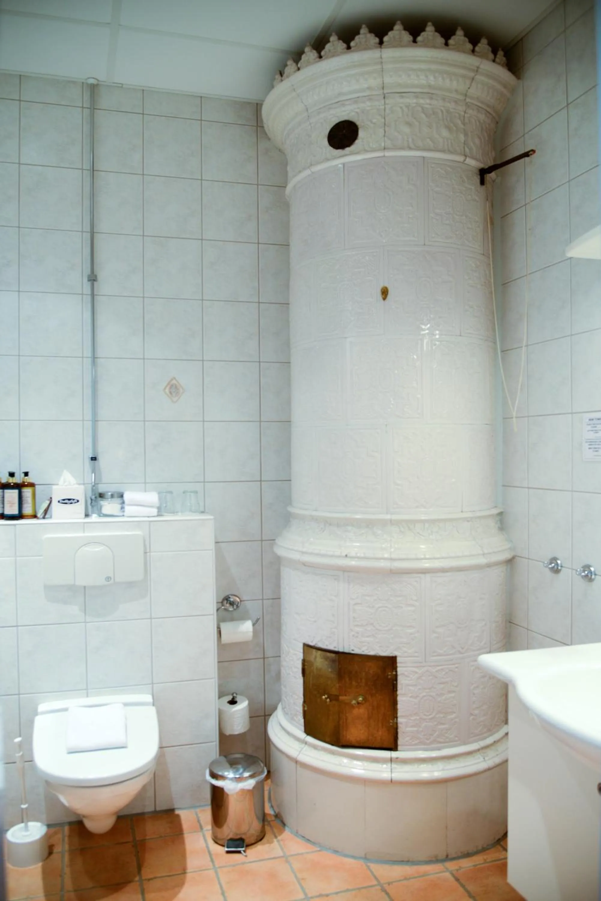 Toilet in Hotel Continental Relax & Spa