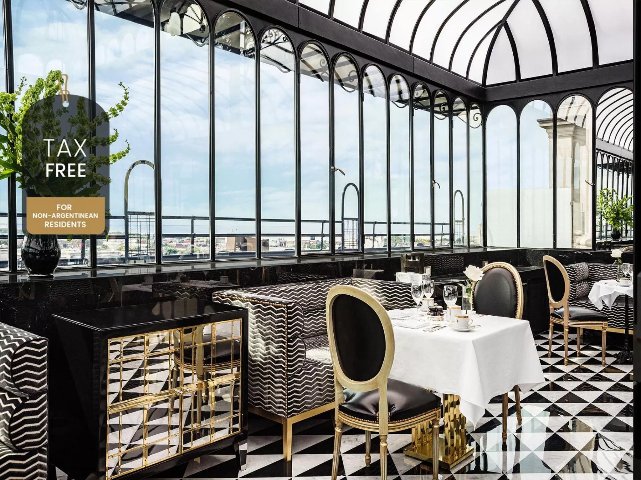 Lounge or bar in Alvear Palace Hotel - Leading Hotels of the World