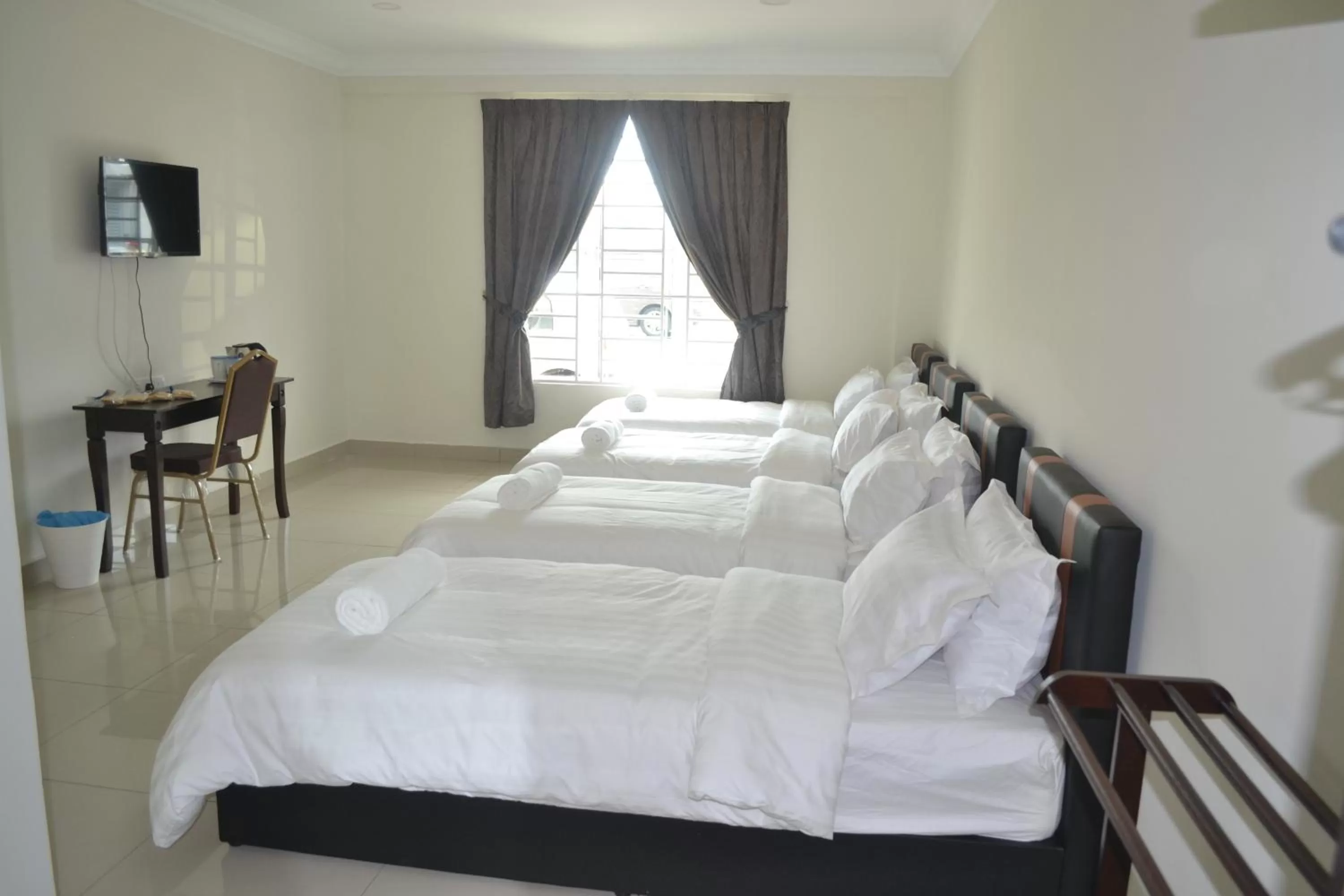 Bed in Hotel Mutiara KGMMB Melaka