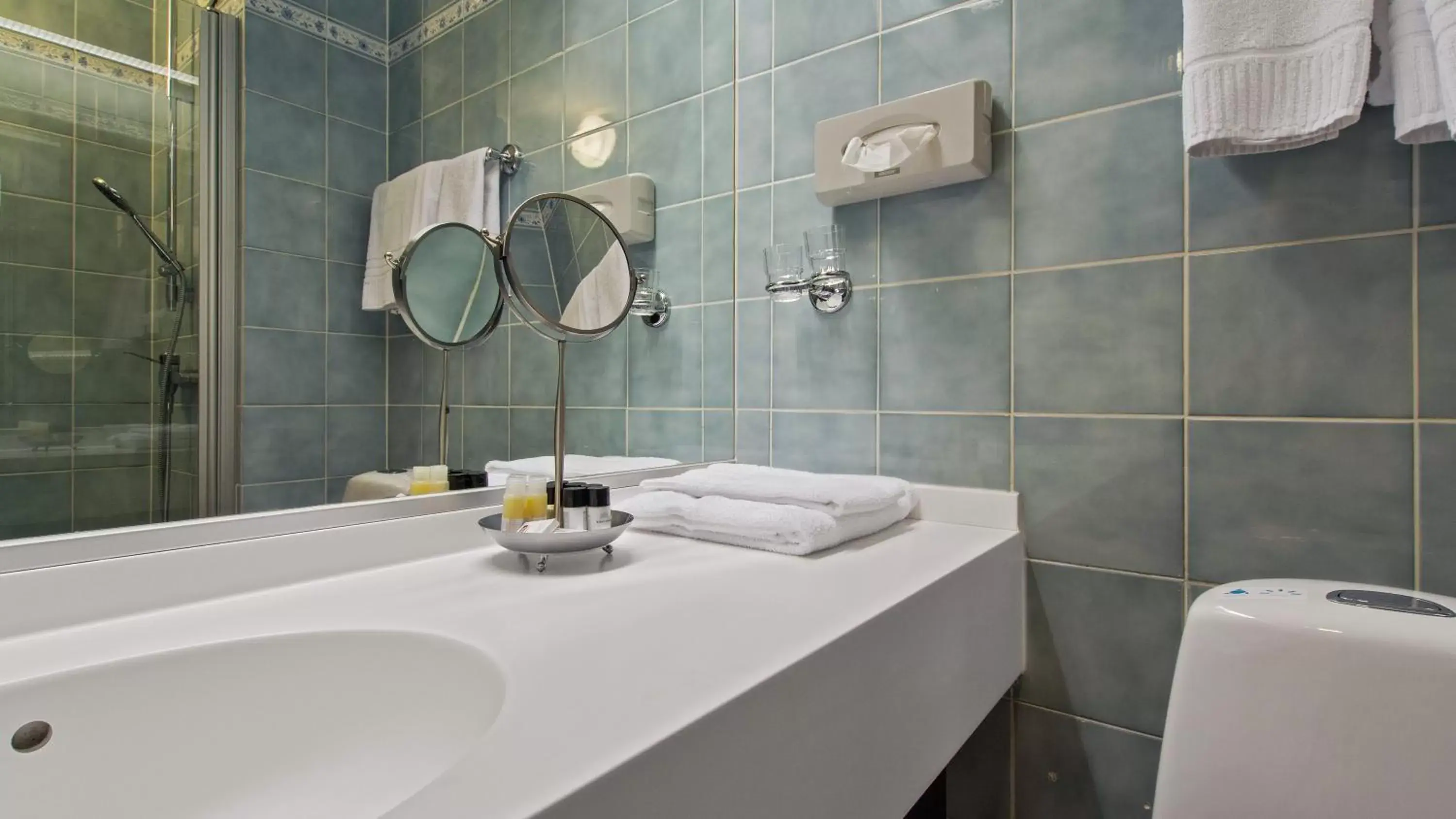 Standard Double Room in City Hotel Örebro Standard Double Room in City Hotel Örebro