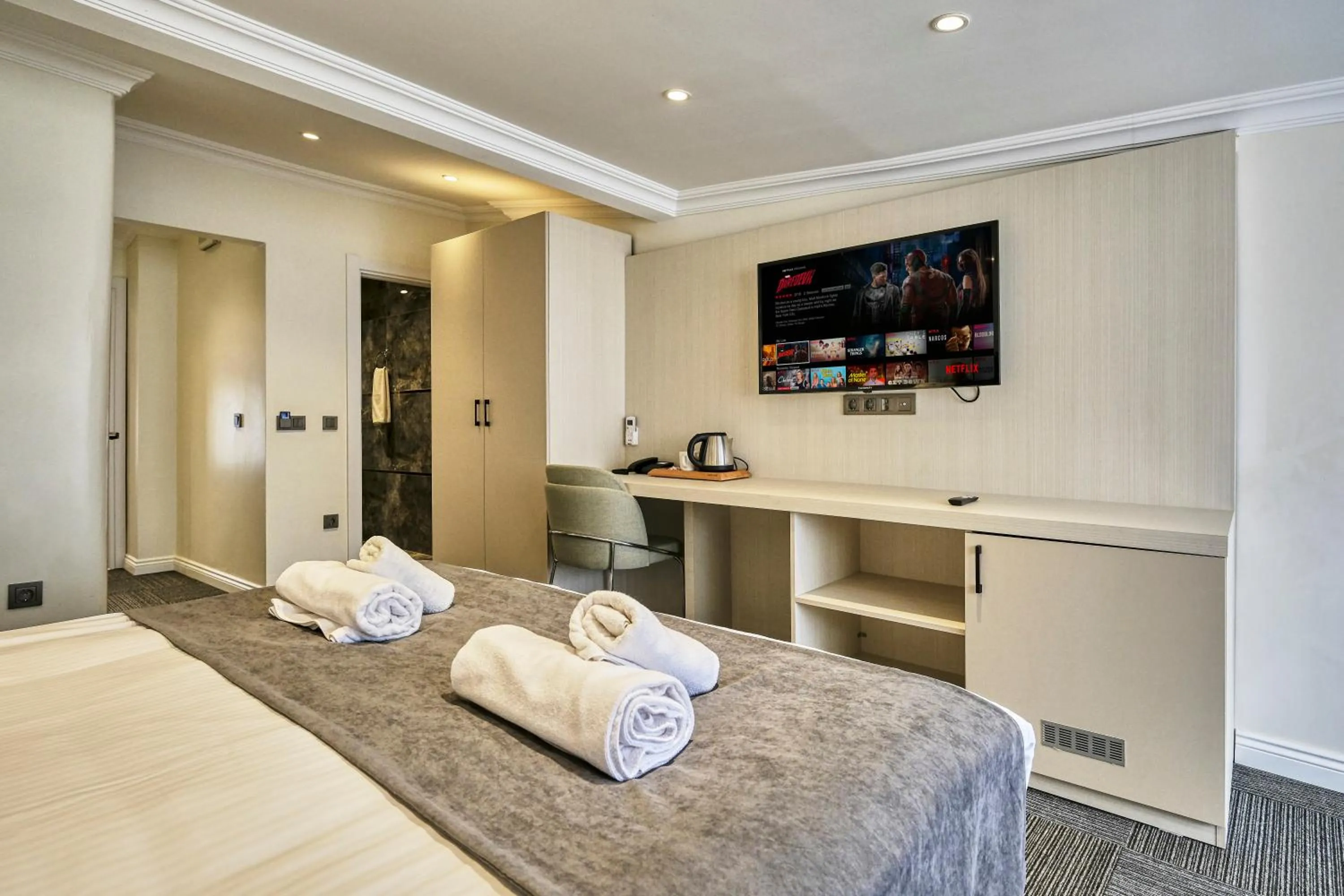 TV and multimedia, Bed in Stamboul Hotel & Suites