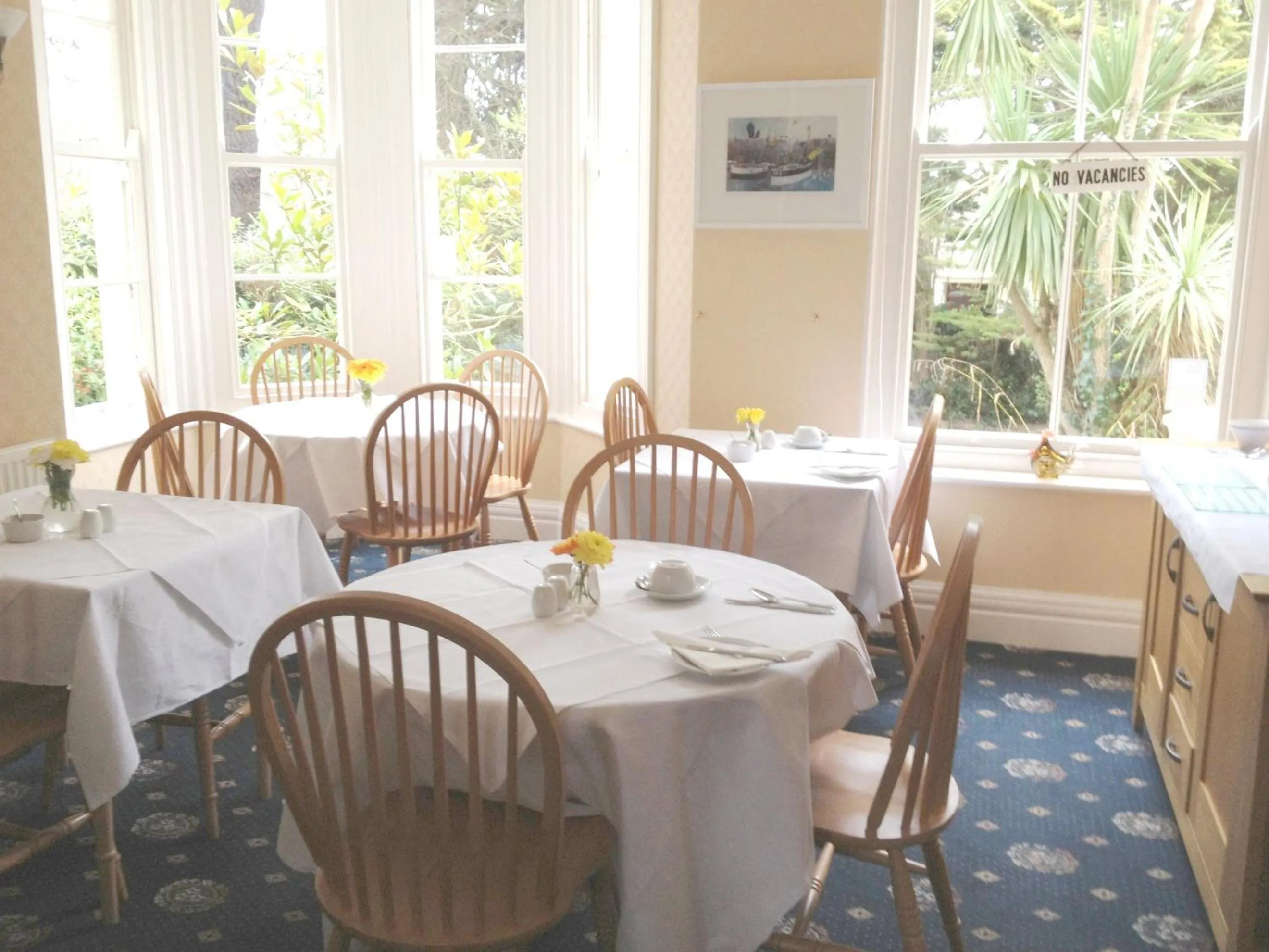 Restaurant/places to eat in The Lerryn