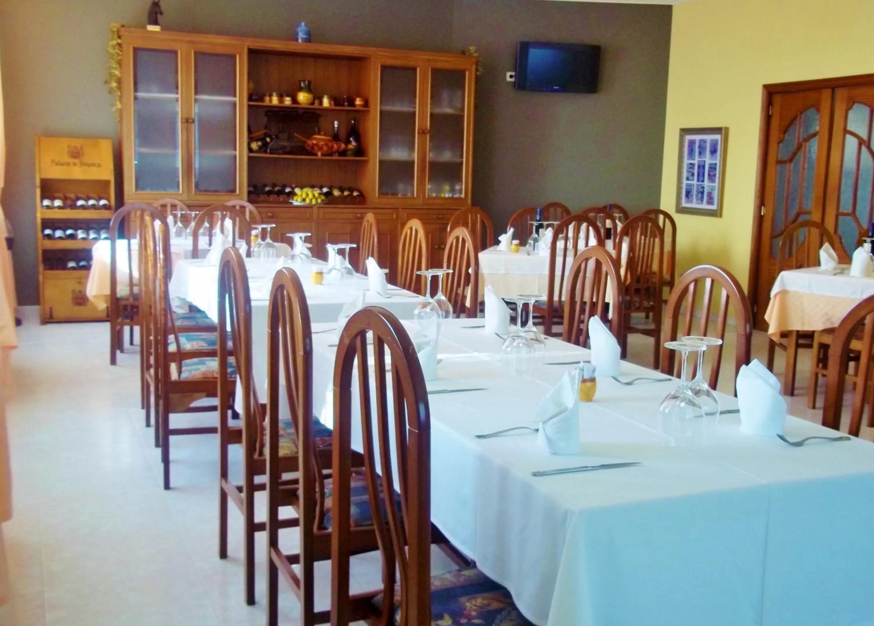 Lounge or bar in Hotel Suiza