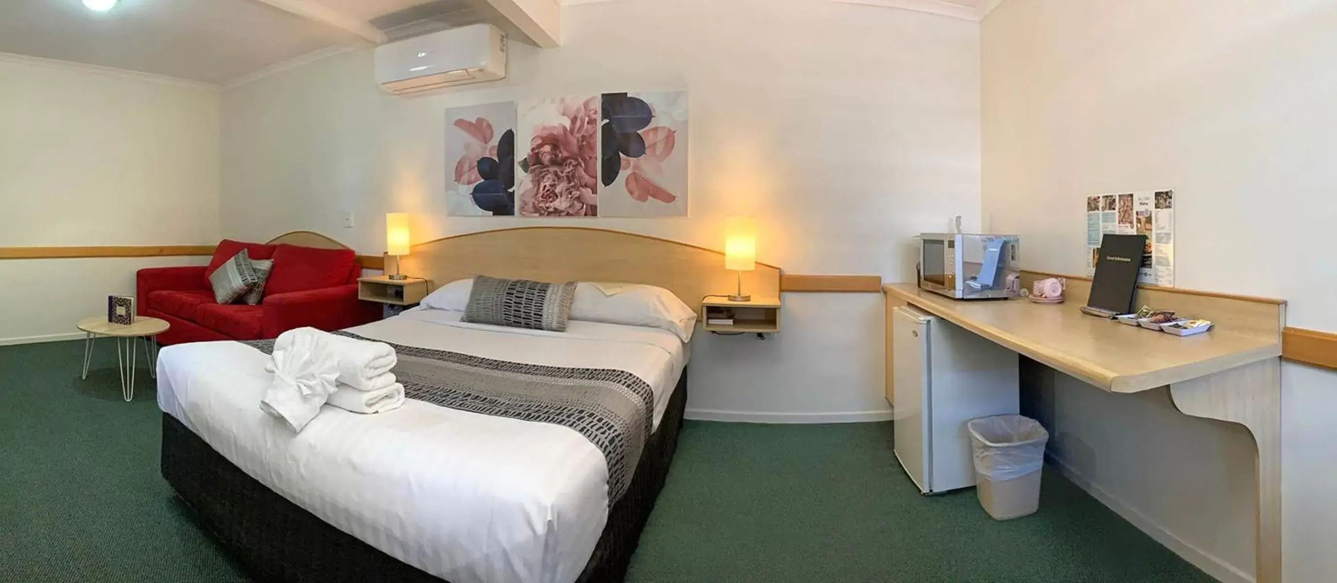 Warwick Vines Motel Warwick Vines Motel