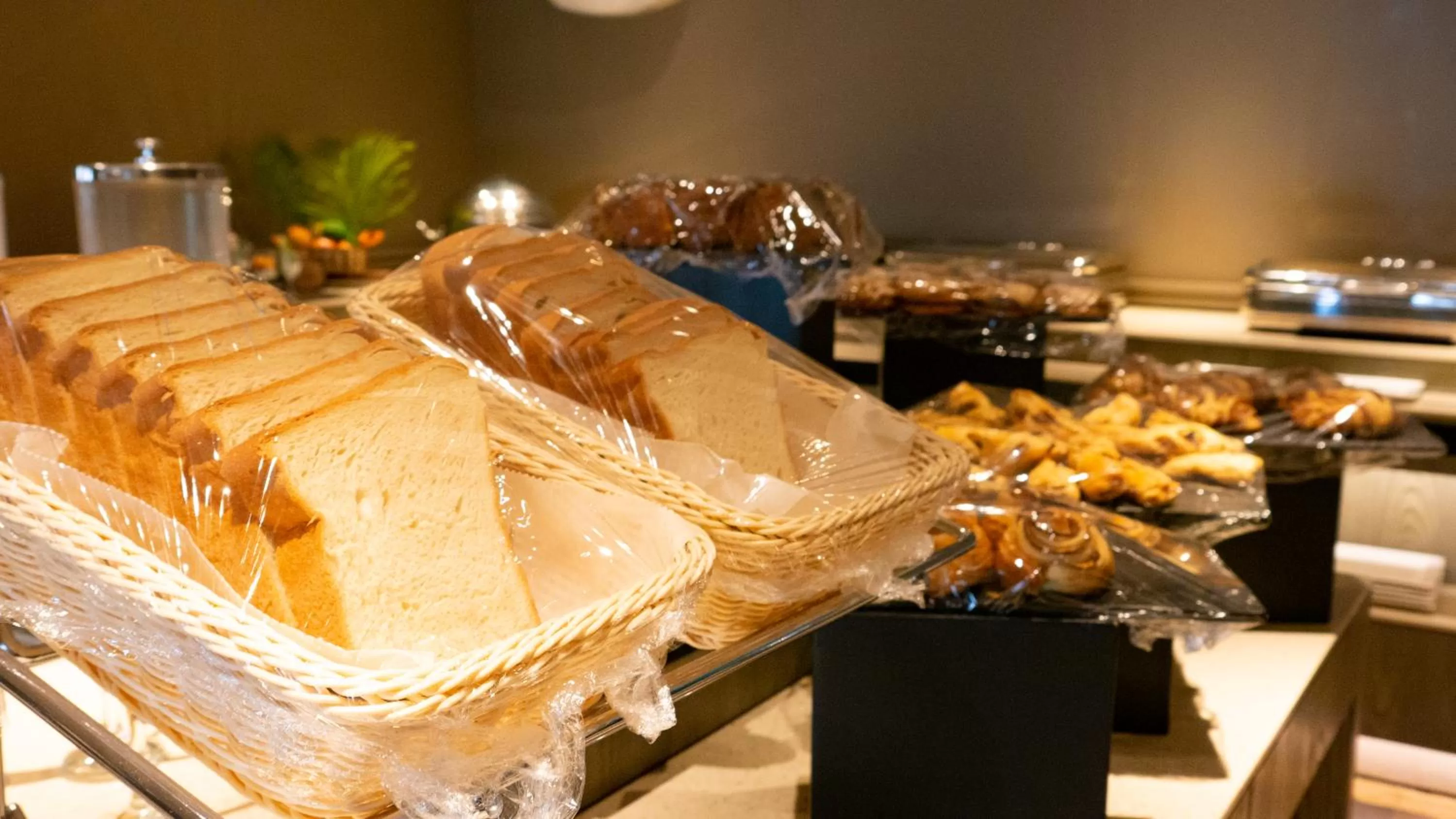 Breakfast in Crowne Plaza Managua by IHG